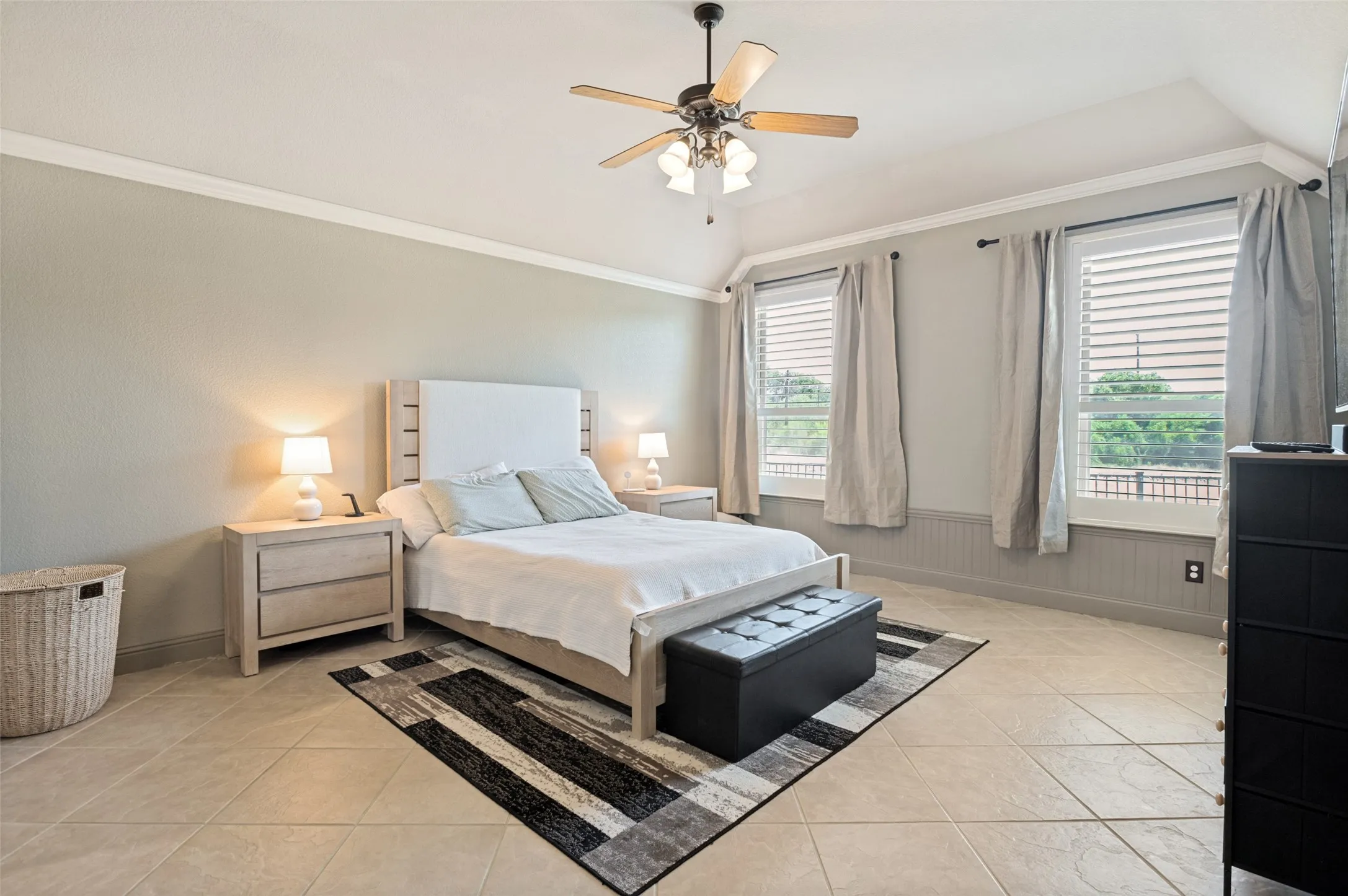 Main bedroom