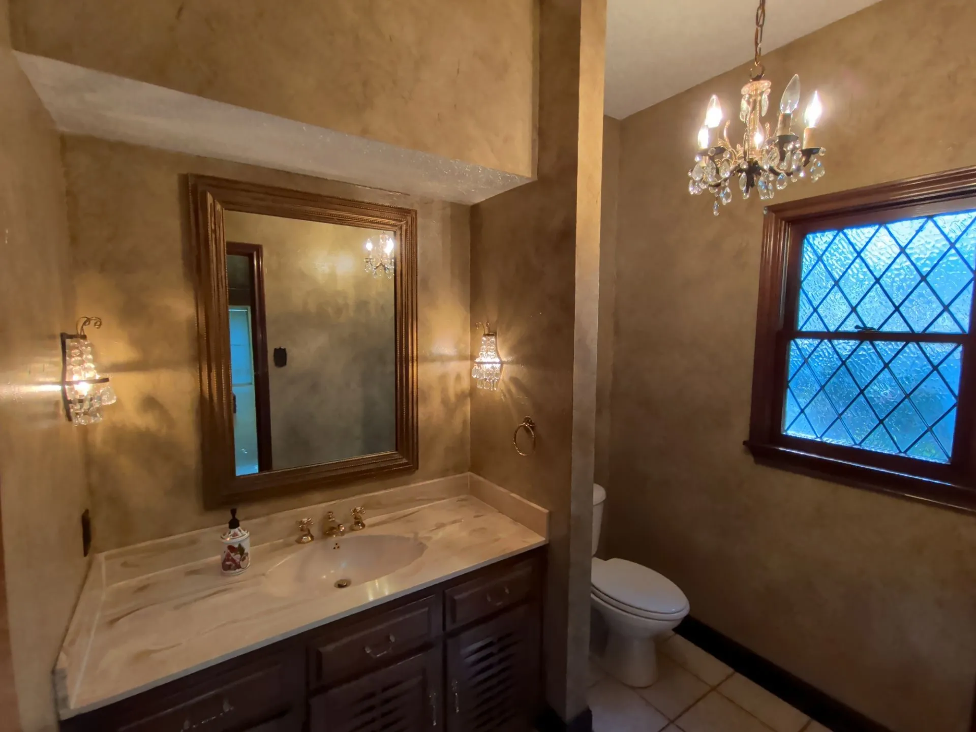 entry bathroom