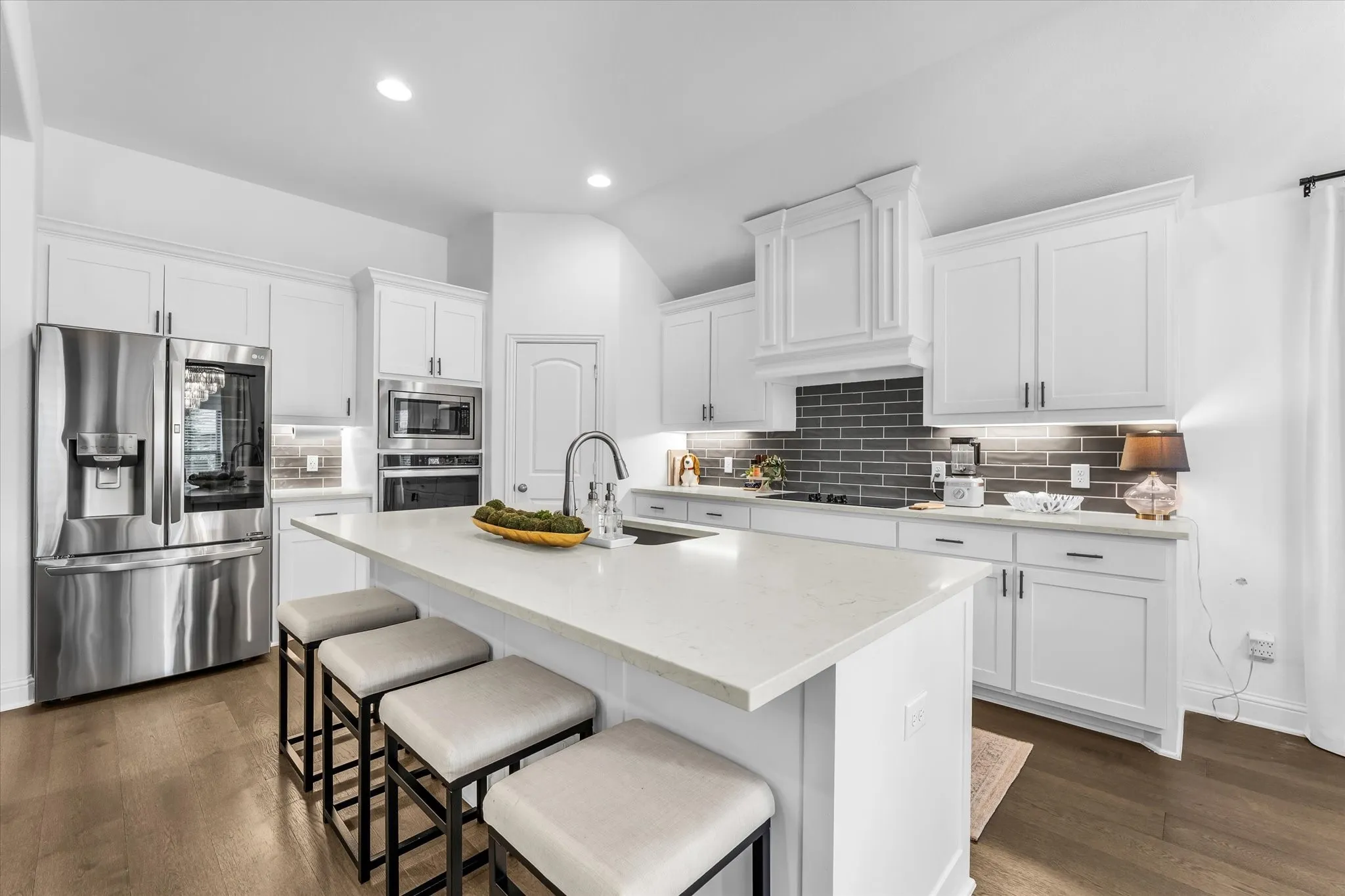 Single Family Residence For Sale in Mc Lennan County , 1317 Ridgeview Drive, Hewitt, Texas 76643, 4 Bedroom, 2 Bathroom, 2 Garage spaces, 2,271 Sqft, built in 2023, mls#21364699, Real Estate Agent in Hewitt, Homes For Sale in Mc Lennan county, Homes For Sale in Hewitt, Realtor in Hewitt Texas, Real Estate Brokerage Independent Realty Texas, Luminita Cordes Realtor
