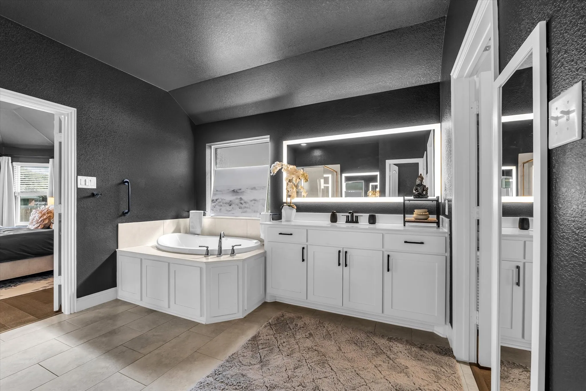 Single Family Residence For Sale in Mc Lennan County , 1317 Ridgeview Drive, Hewitt, Texas 76643, 4 Bedroom, 2 Bathroom, 2 Garage spaces, 2,271 Sqft, built in 2023, mls#21364699, Real Estate Agent in Hewitt, Homes For Sale in Mc Lennan county, Homes For Sale in Hewitt, Realtor in Hewitt Texas, Real Estate Brokerage Independent Realty Texas, Luminita Cordes Realtor