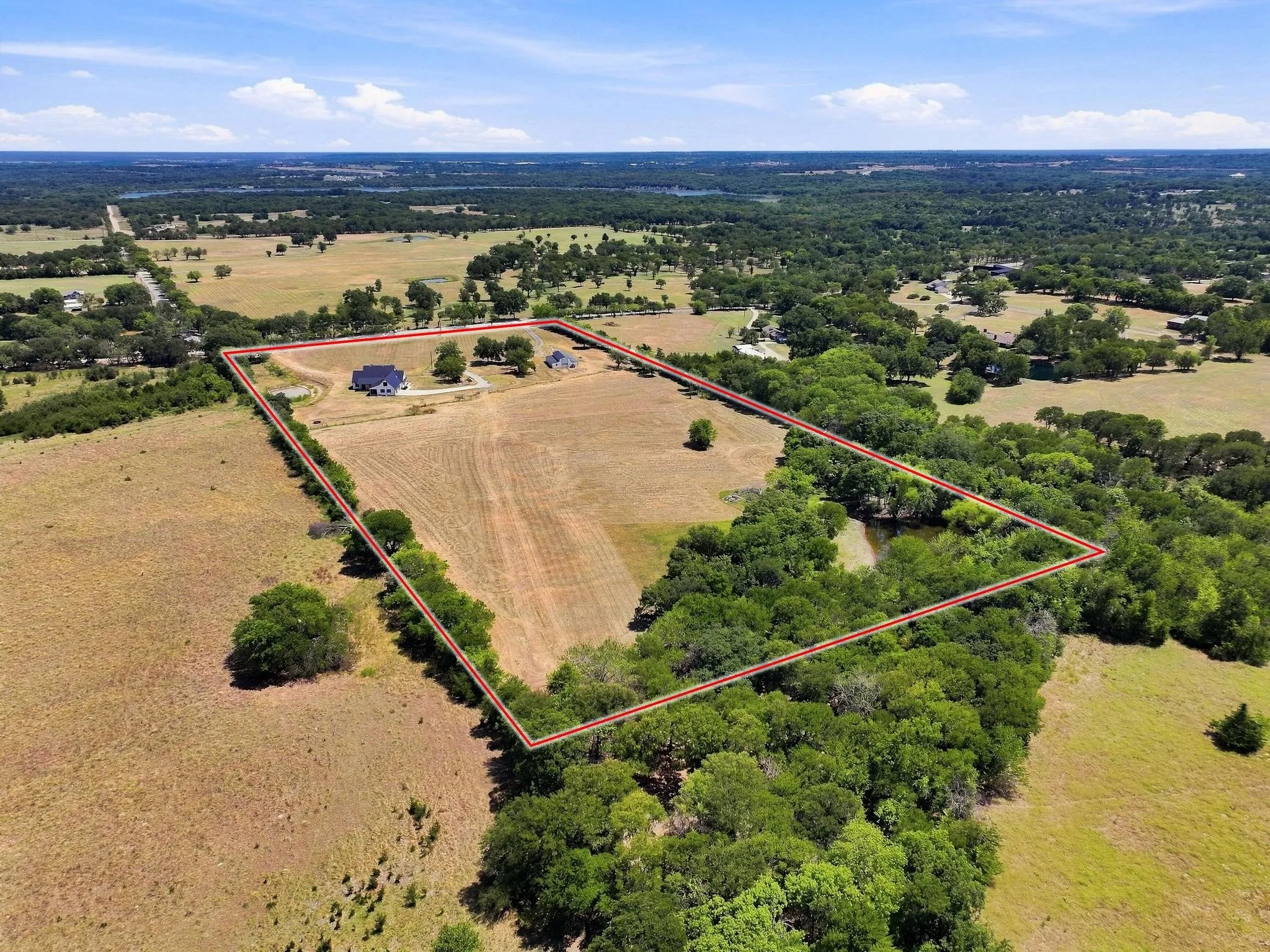 Single Family Residence For Sale in Grayson County , 639 Eisenhower Road, Denison, Texas 75020, 5 Bedroom, 4 Bathroom, 3 Garage spaces, 3,351 Sqft, built in 2022, mls#21362965, Real Estate Agent in Denison, Homes For Sale in Grayson county, Homes For Sale in Denison, Realtor in Denison Texas, Real Estate Brokerage Independent Realty Texas, Luminita Cordes Realtor