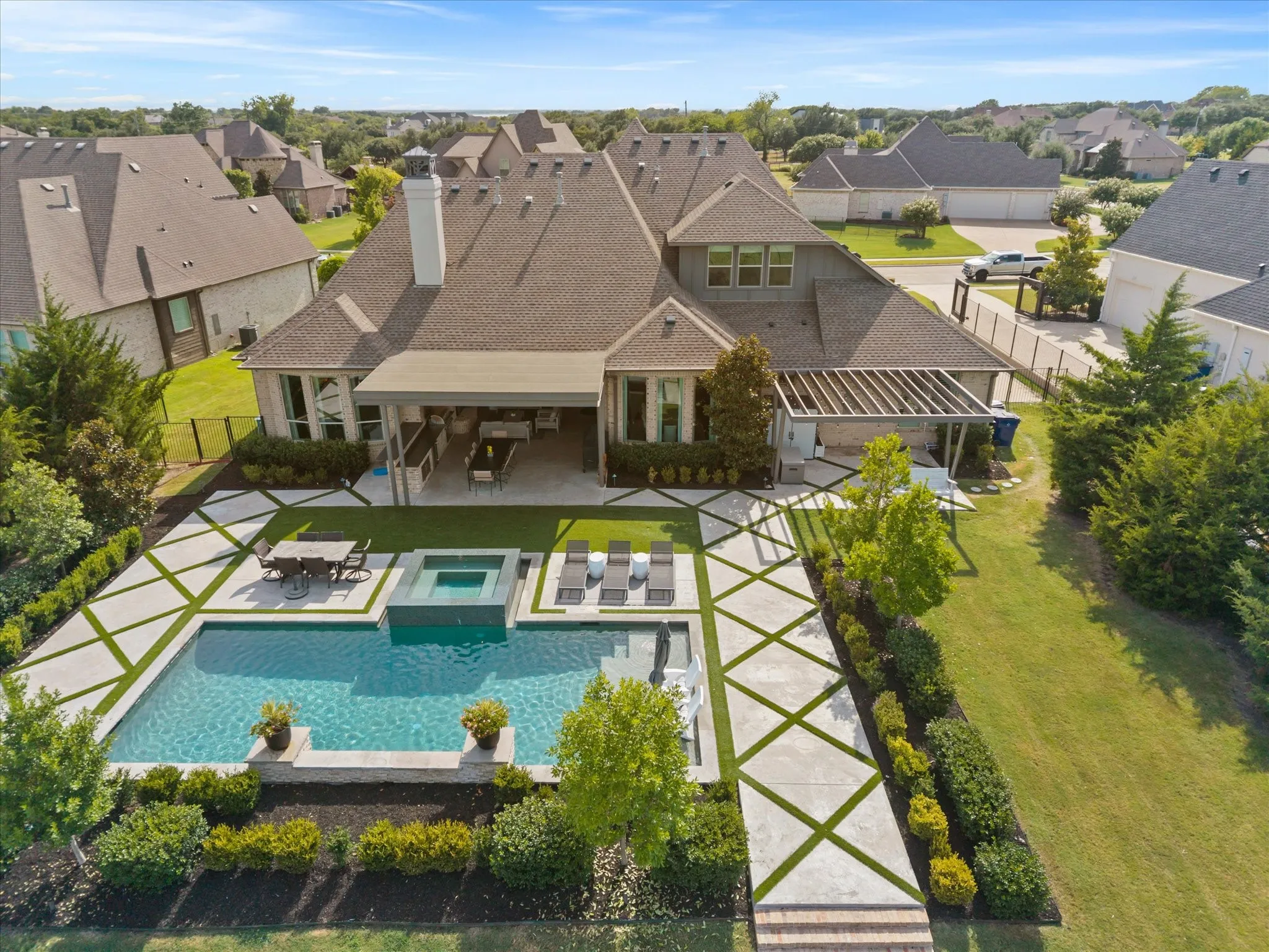 Single Family Residence For Sale in Rockwall County , 884 Tranquility Drive, Heath, Texas 75032, 4 Bedroom, 5 Bathroom, 3 Garage spaces, 4,433 Sqft, built in 2015, mls#21363143, Real Estate Agent in Heath, Homes For Sale in Rockwall county, Homes For Sale in Heath, Realtor in Heath Texas, Real Estate Brokerage Independent Realty Texas, Luminita Cordes Realtor