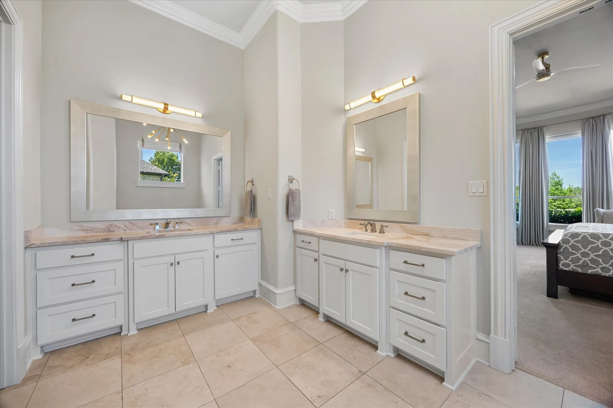 Single Family Residence For Sale in Rockwall County , 884 Tranquility Drive, Heath, Texas 75032, 4 Bedroom, 5 Bathroom, 3 Garage spaces, 4,433 Sqft, built in 2015, mls#21363143, Real Estate Agent in Heath, Homes For Sale in Rockwall county, Homes For Sale in Heath, Realtor in Heath Texas, Real Estate Brokerage Independent Realty Texas, Luminita Cordes Realtor