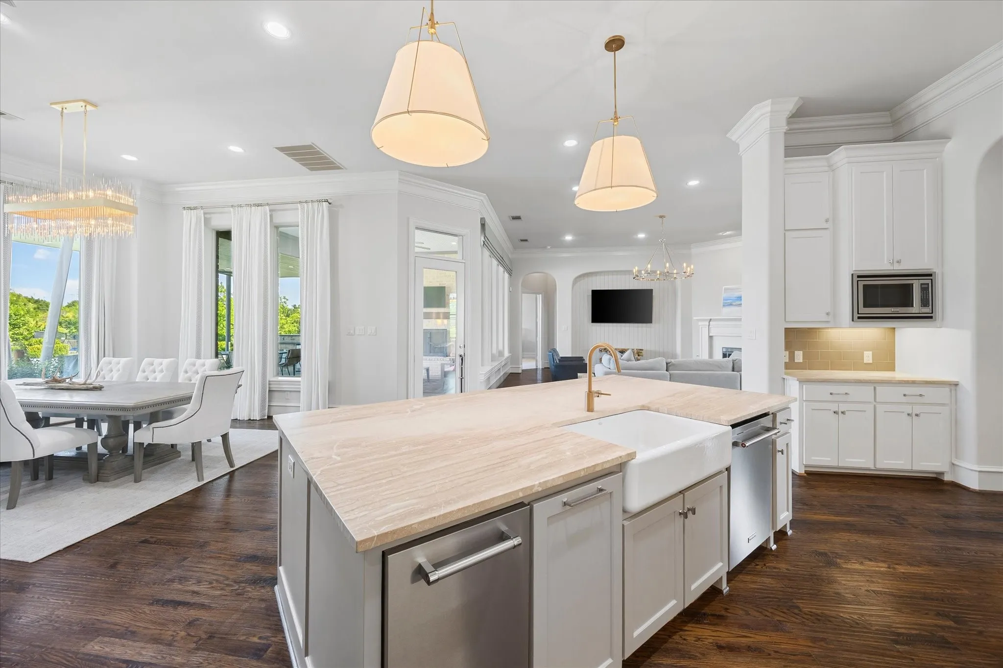 Single Family Residence For Sale in Rockwall County , 884 Tranquility Drive, Heath, Texas 75032, 4 Bedroom, 5 Bathroom, 3 Garage spaces, 4,433 Sqft, built in 2015, mls#21363143, Real Estate Agent in Heath, Homes For Sale in Rockwall county, Homes For Sale in Heath, Realtor in Heath Texas, Real Estate Brokerage Independent Realty Texas, Luminita Cordes Realtor