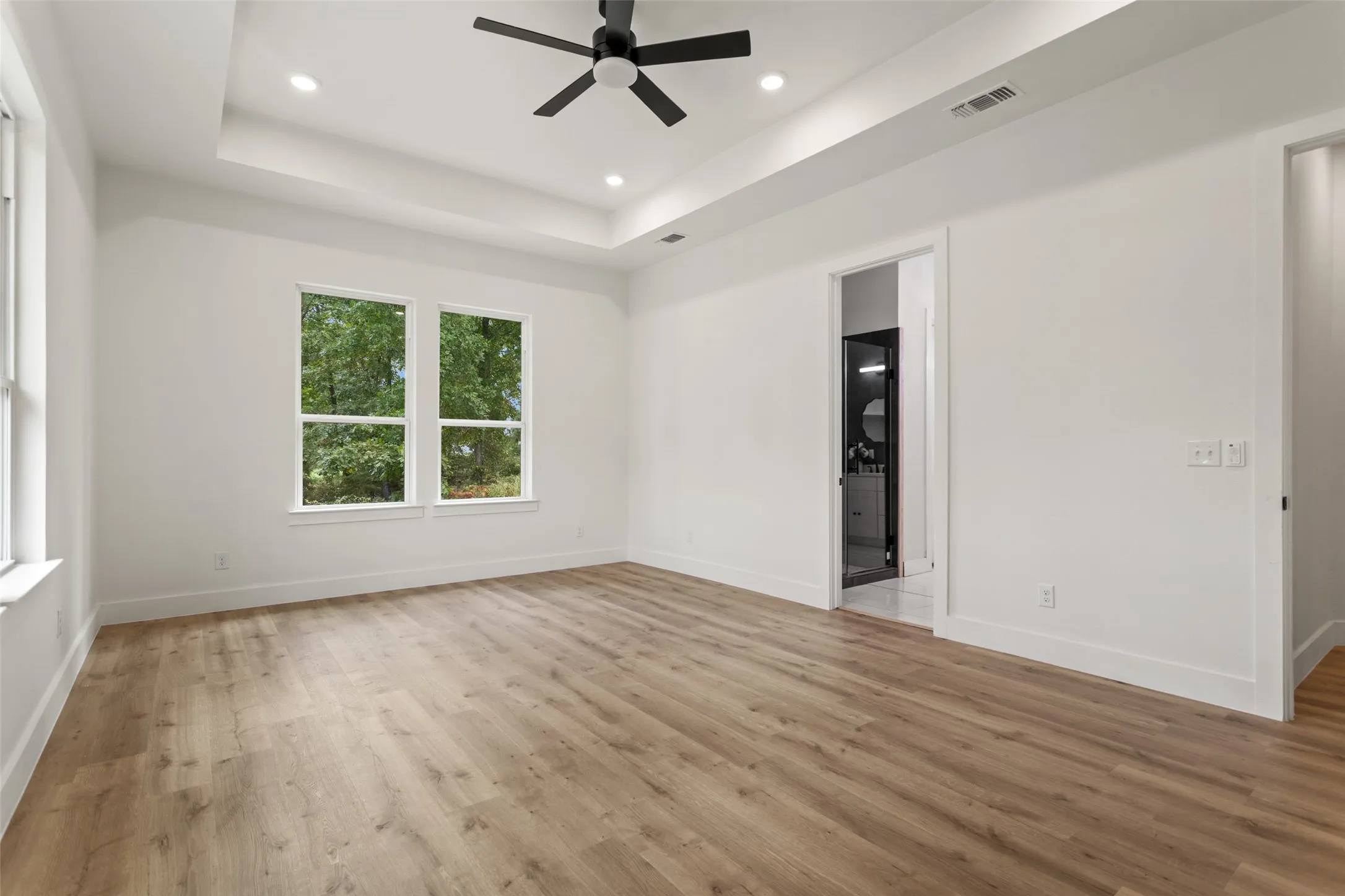 Single Family Residence For Sale in Smith County , 4504 Triggs Trace, Tyler, Texas 75709, 4 Bedroom, 5 Bathroom, 2 Garage spaces, 3,320 Sqft, built in 2025, mls#21365076, Real Estate Agent in Tyler, Homes For Sale in Smith county, Homes For Sale in Tyler, Realtor in Tyler Texas, Real Estate Brokerage Independent Realty Texas, Luminita Cordes Realtor