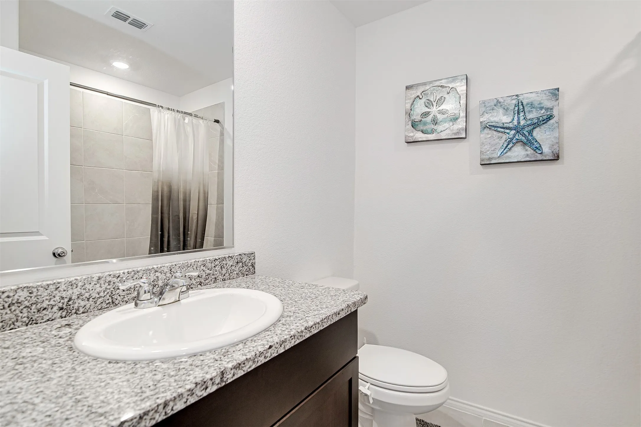 Single Family Residence For Rent in Tarrant County , 8617 Thicket Ridge Street, Fort Worth, Texas 76123, 4 Bedroom, 2 Bathroom, 2 Garage spaces, 1,725 Sqft, built in 2023, mls#21365084, Real Estate Agent in Fort Worth, Homes For Rent in Tarrant county, Homes For Rent in Fort Worth, Realtor in Fort Worth Texas, Real Estate Brokerage Independent Realty Texas, Luminita Cordes Realtor