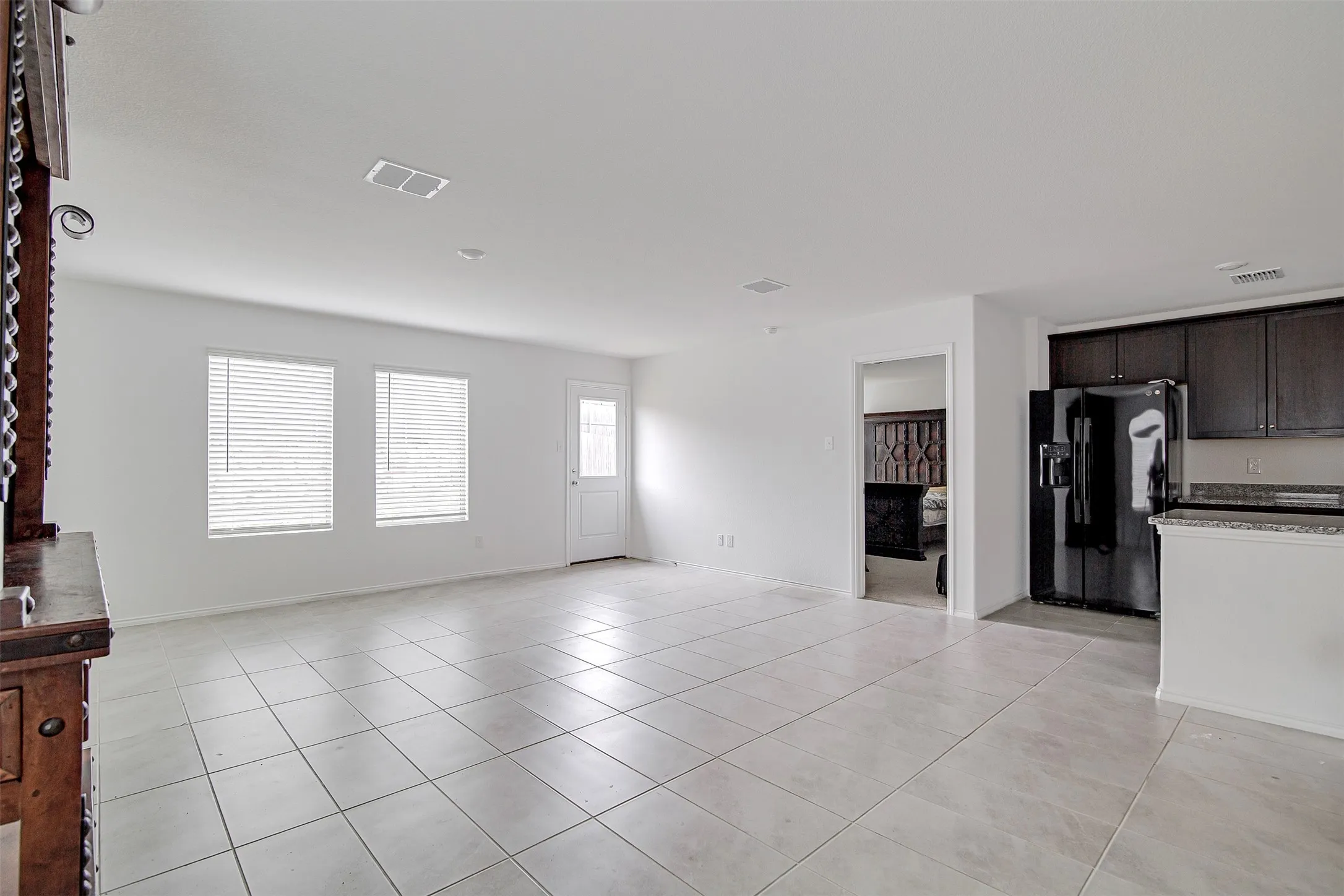 Single Family Residence For Rent in Tarrant County , 8617 Thicket Ridge Street, Fort Worth, Texas 76123, 4 Bedroom, 2 Bathroom, 2 Garage spaces, 1,725 Sqft, built in 2023, mls#21365084, Real Estate Agent in Fort Worth, Homes For Rent in Tarrant county, Homes For Rent in Fort Worth, Realtor in Fort Worth Texas, Real Estate Brokerage Independent Realty Texas, Luminita Cordes Realtor
