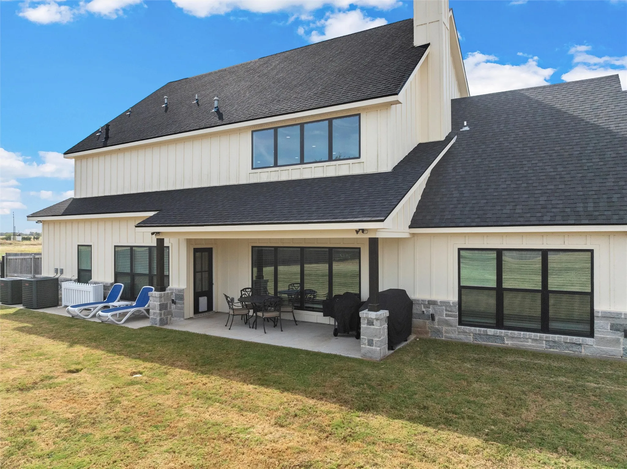 Single Family Residence For Sale in Mc Lennan County , 120 Big Catch Lane, Robinson, Texas 76706, 4 Bedroom, 3 Bathroom, 2 Garage spaces, 3,008 Sqft, built in 2023, mls#21363779, Real Estate Agent in Robinson, Homes For Sale in Mc Lennan county, Homes For Sale in Robinson, Realtor in Robinson Texas, Real Estate Brokerage Independent Realty Texas, Luminita Cordes Realtor