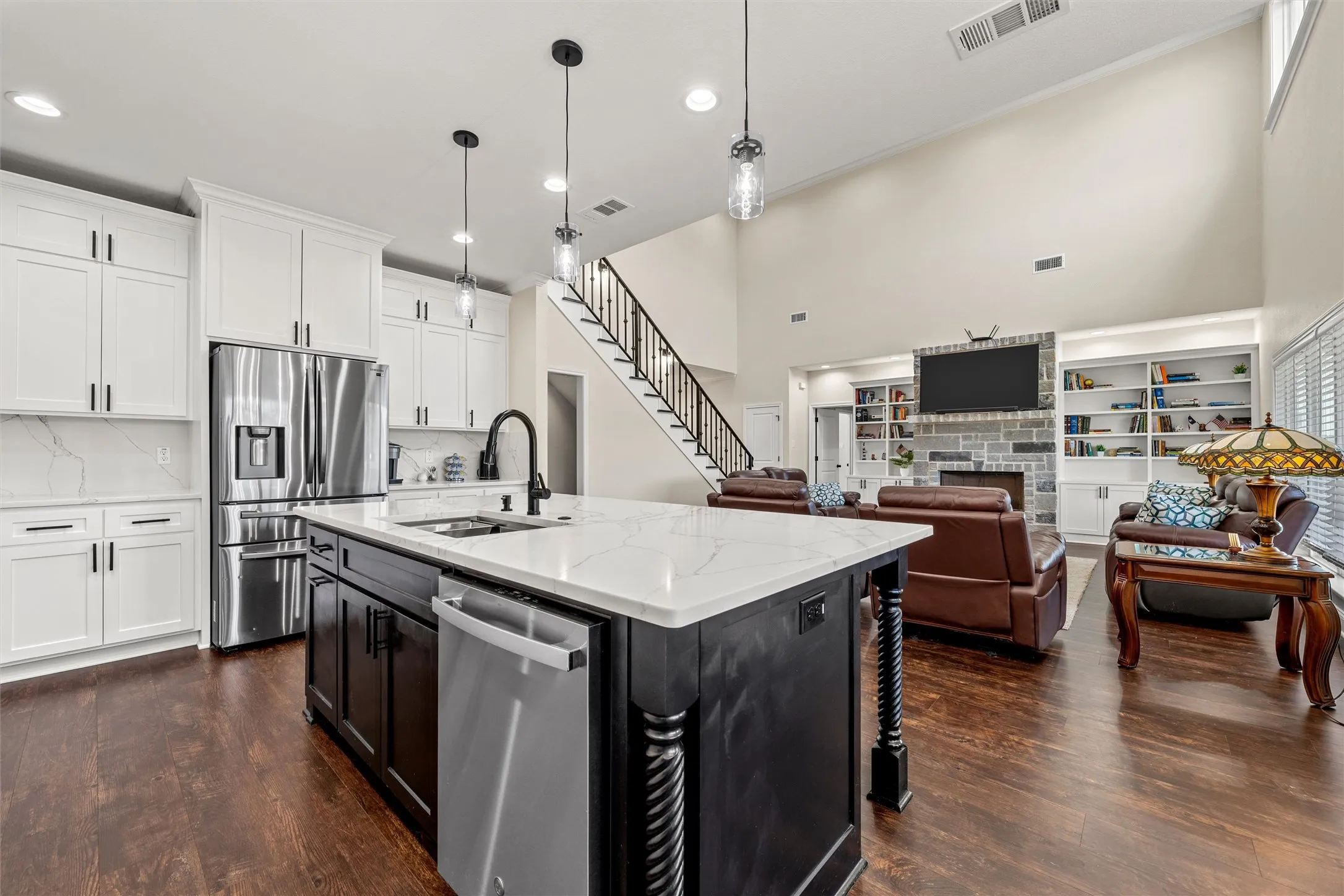 Single Family Residence For Sale in Mc Lennan County , 120 Big Catch Lane, Robinson, Texas 76706, 4 Bedroom, 3 Bathroom, 2 Garage spaces, 3,008 Sqft, built in 2023, mls#21363779, Real Estate Agent in Robinson, Homes For Sale in Mc Lennan county, Homes For Sale in Robinson, Realtor in Robinson Texas, Real Estate Brokerage Independent Realty Texas, Luminita Cordes Realtor