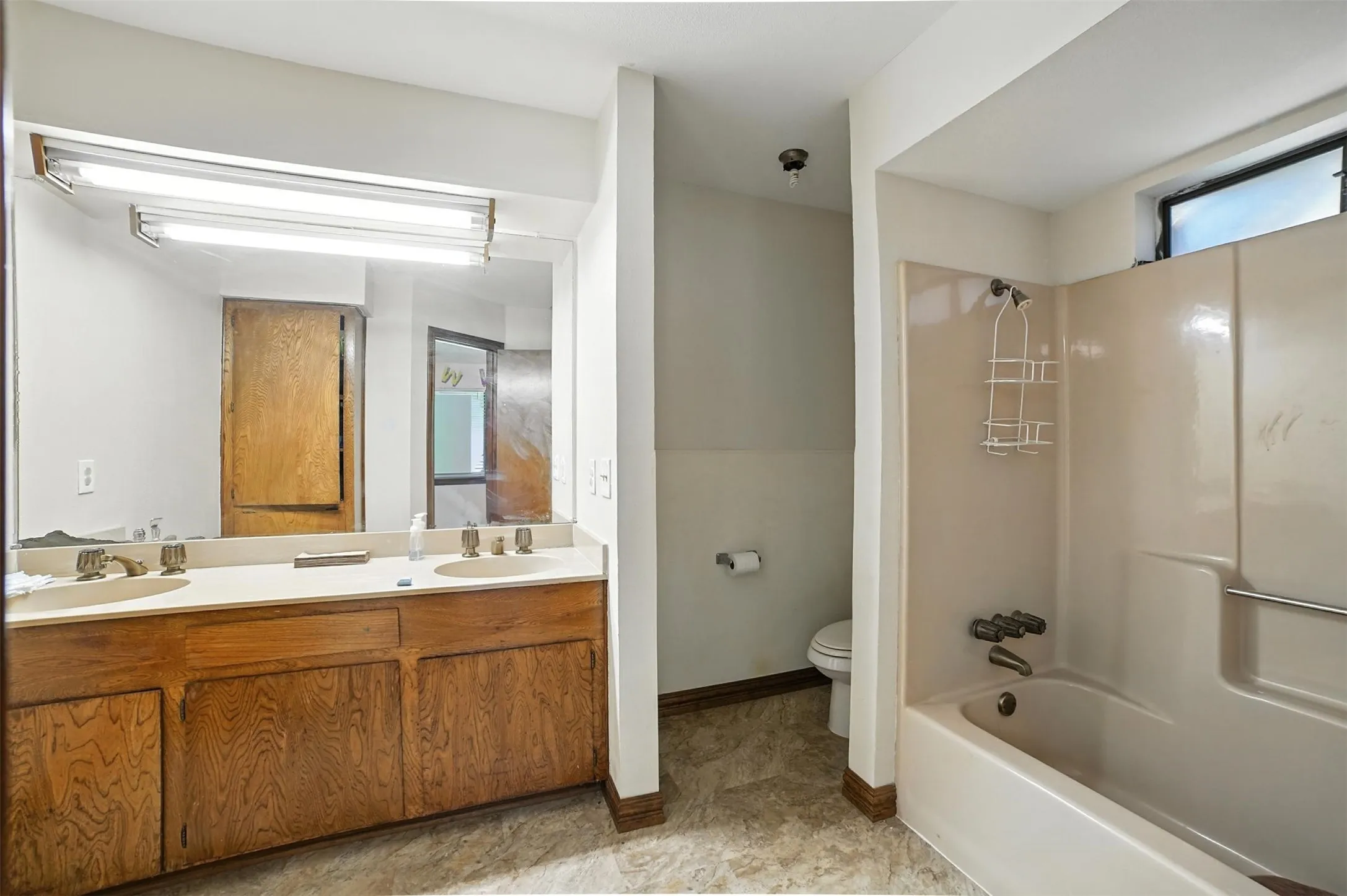 Office For Sale in Dallas County , 3131 Beltline Road, Sunnyvale, Texas 75182, 0, 0, Garage spaces, 0 Sqft, built in 1965, Price $999,999, mls#21365073, Real Estate Agent in Sunnyvale, Homes For Sale in Dallas county, Homes For Sale in Sunnyvale, Realtor in Sunnyvale Texas, Real Estate Brokerage Independent Realty Texas, Luminita Cordes Realtor