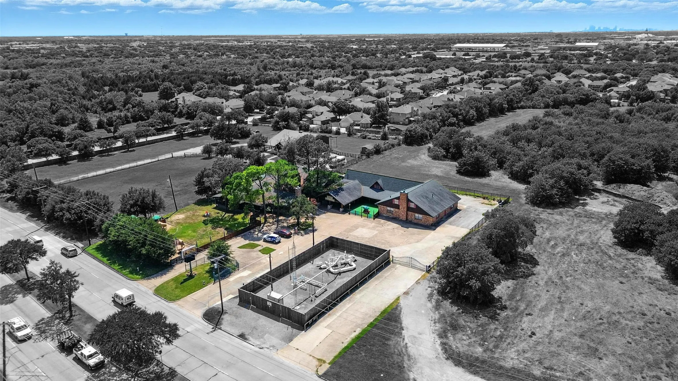 Office For Sale in Dallas County , 3131 Beltline Road, Sunnyvale, Texas 75182, 0, 0, Garage spaces, 0 Sqft, built in 1965, Price $999,999, mls#21365073, Real Estate Agent in Sunnyvale, Homes For Sale in Dallas county, Homes For Sale in Sunnyvale, Realtor in Sunnyvale Texas, Real Estate Brokerage Independent Realty Texas, Luminita Cordes Realtor