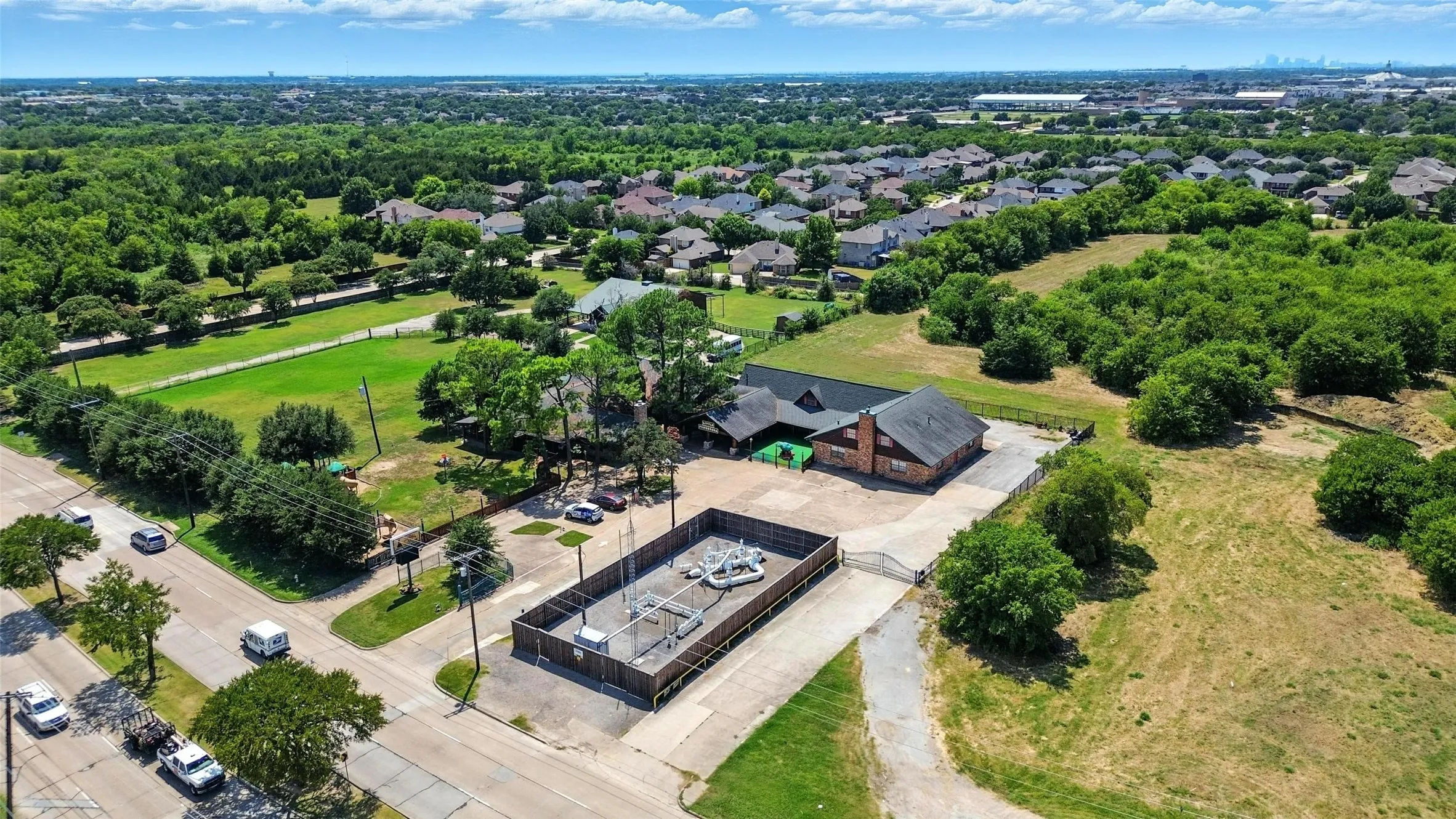 Office For Sale in Dallas County , 3131 Beltline Road, Sunnyvale, Texas 75182, 0, 0, Garage spaces, 0 Sqft, built in 1965, Price $999,999, mls#21365073, Real Estate Agent in Sunnyvale, Homes For Sale in Dallas county, Homes For Sale in Sunnyvale, Realtor in Sunnyvale Texas, Real Estate Brokerage Independent Realty Texas, Luminita Cordes Realtor