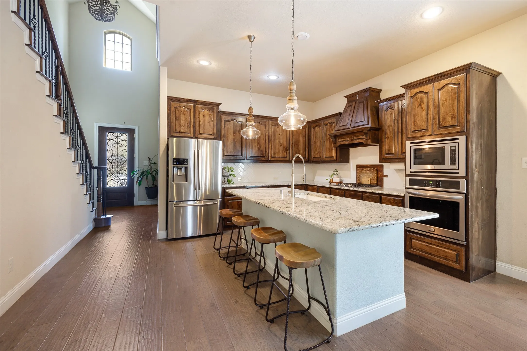 Single Family Residence For Sale in Collin County , 10544 Jackson Hole Lane, Mc Kinney, Texas 75072, 4 Bedroom, 4 Bathroom, 2 Garage spaces, 3,029 Sqft, built in 2015, mls#21363545, Real Estate Agent in Mc Kinney, Homes For Sale in Collin county, Homes For Sale in Mc Kinney, Realtor in Mc Kinney Texas, Real Estate Brokerage Independent Realty Texas, Luminita Cordes Realtor