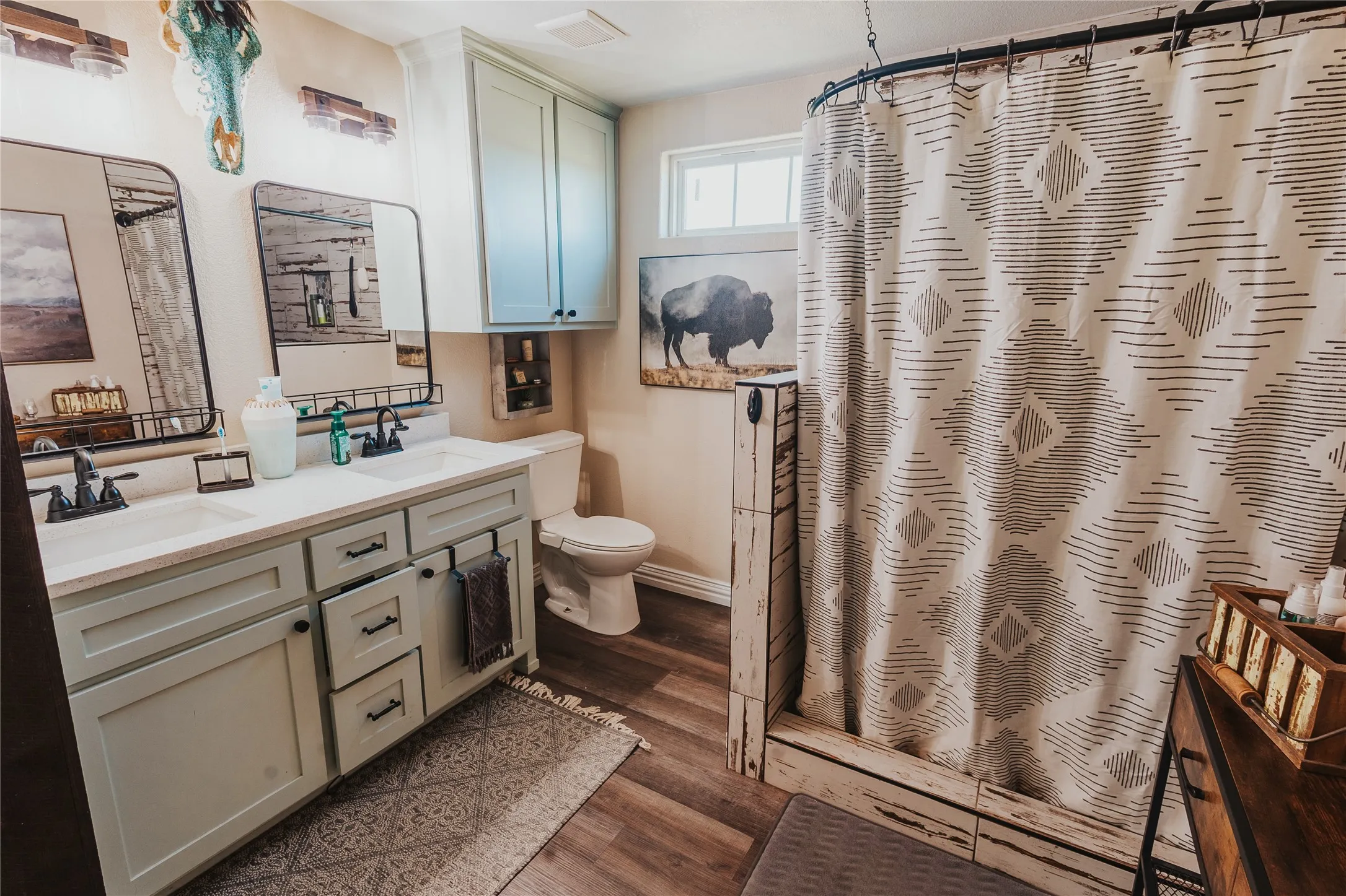 Farm For Sale in Hill County , 246 Hcr 1450 N, Covington, Texas 76636, 3 Bedroom, 2 Bathroom, Garage spaces, 1,500 Sqft, built in 2021, Price $675,000, mls#21364875, Real Estate Agent in Covington, Homes For Sale in Hill county, Homes For Sale in Covington, Realtor in Covington Texas, Real Estate Brokerage Independent Realty Texas, Luminita Cordes Realtor