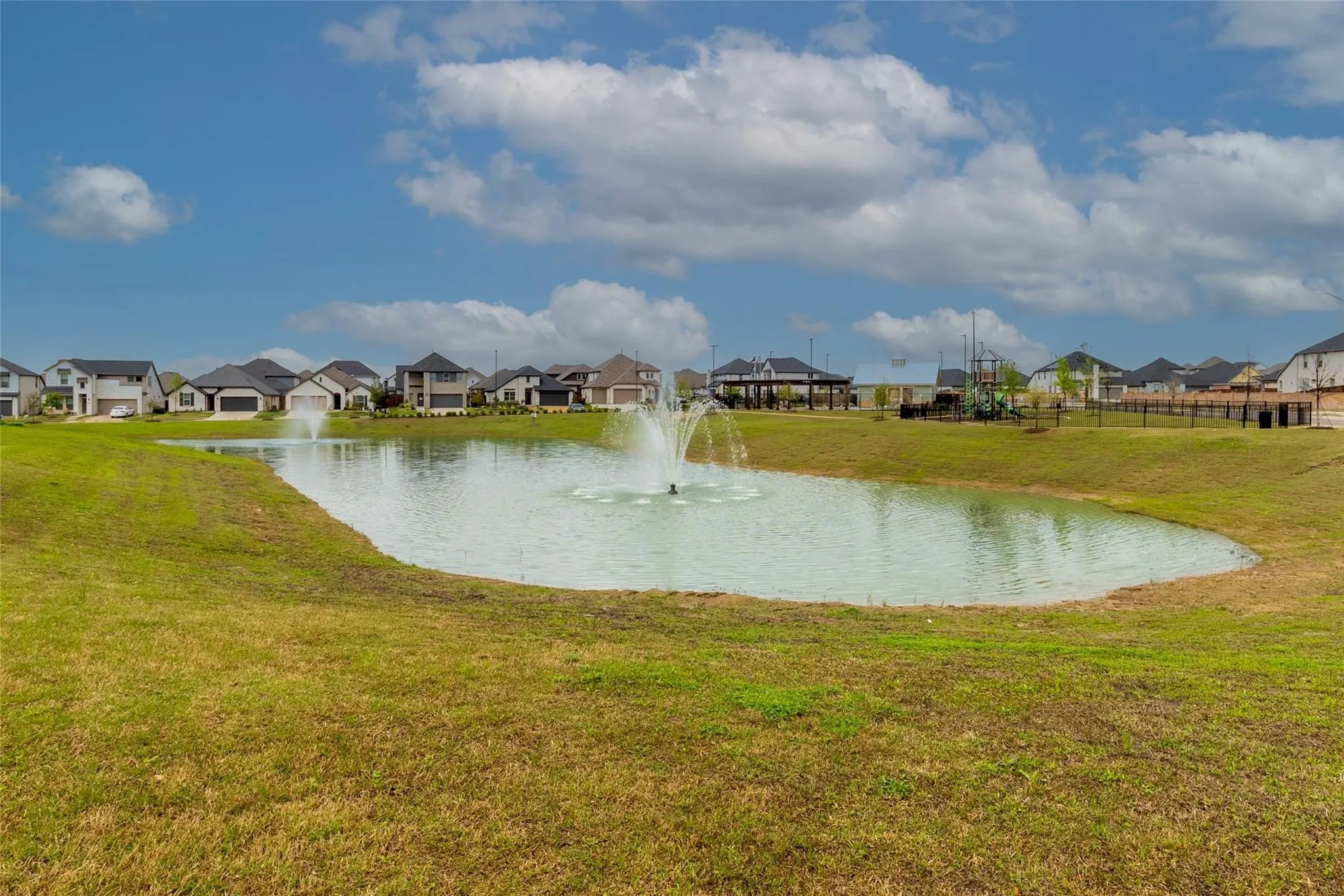 Single Family Residence For Rent in Rockwall County , 2828 Spring Side, Royse City, Texas 75189, 4 Bedroom, 3 Bathroom, 2 Garage spaces, 2,173 Sqft, built in 2024, mls#21365118, Real Estate Agent in Royse City, Homes For Rent in Rockwall county, Homes For Rent in Royse City, Realtor in Royse City Texas, Real Estate Brokerage Independent Realty Texas, Luminita Cordes Realtor