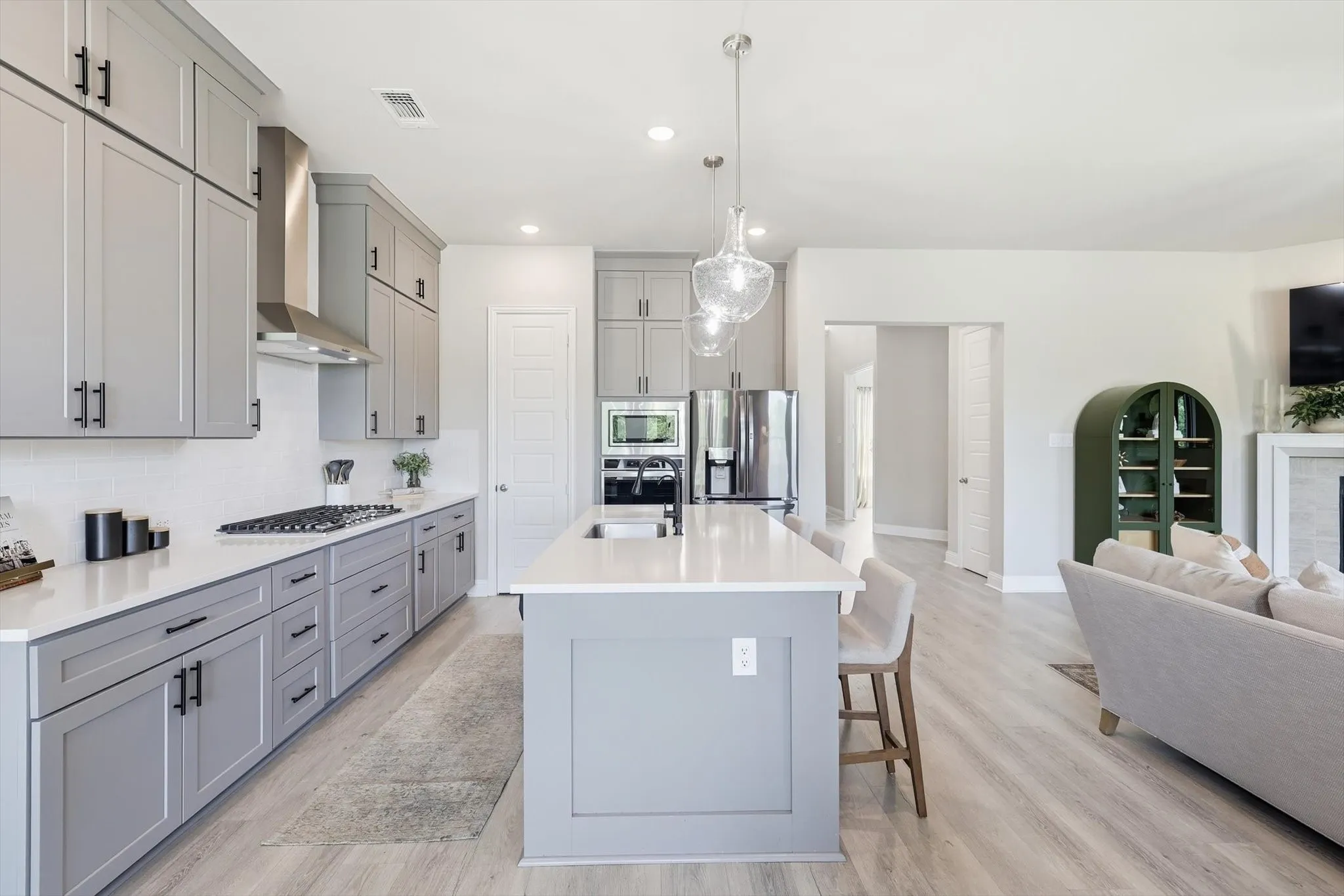 Single Family Residence For Rent in Collin County , 3120 Creek Meadow Drive, Anna, Texas 75409, 4 Bedroom, 3 Bathroom, 3 Garage spaces, 3,192 Sqft, built in 2022, mls#21336525, Real Estate Agent in Anna, Homes For Rent in Collin county, Homes For Rent in Anna, Realtor in Anna Texas, Real Estate Brokerage Independent Realty Texas, Luminita Cordes Realtor