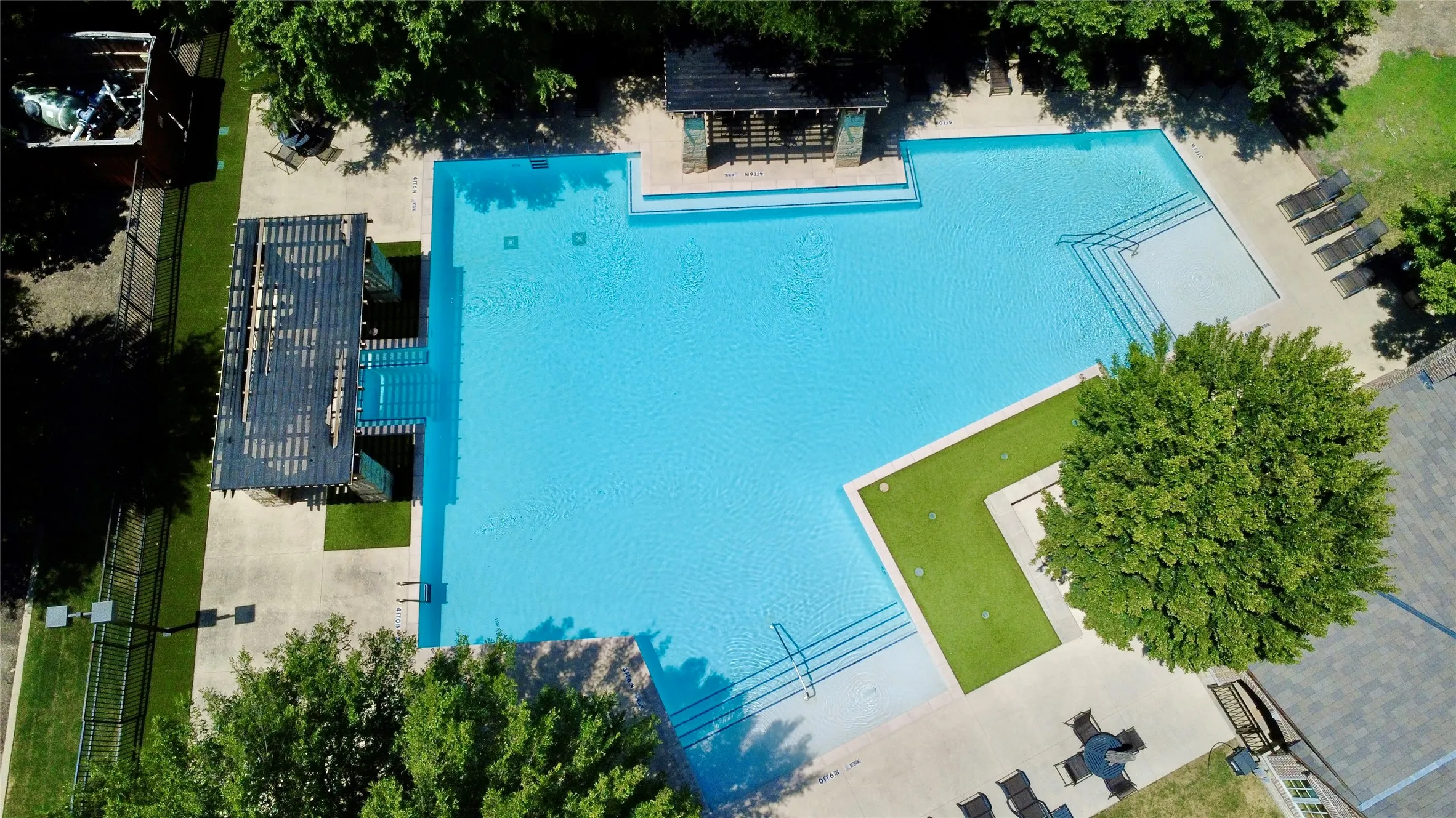 Single Family Residence For Sale in Collin County , 2000 Hopewell Drive, Allen, Texas 75013, 4 Bedroom, 4 Bathroom, 4 Garage spaces, 4,497 Sqft, built in 2017, mls#21363726, Real Estate Agent in Allen, Homes For Sale in Collin county, Homes For Sale in Allen, Realtor in Allen Texas, Real Estate Brokerage Independent Realty Texas, Luminita Cordes Realtor
