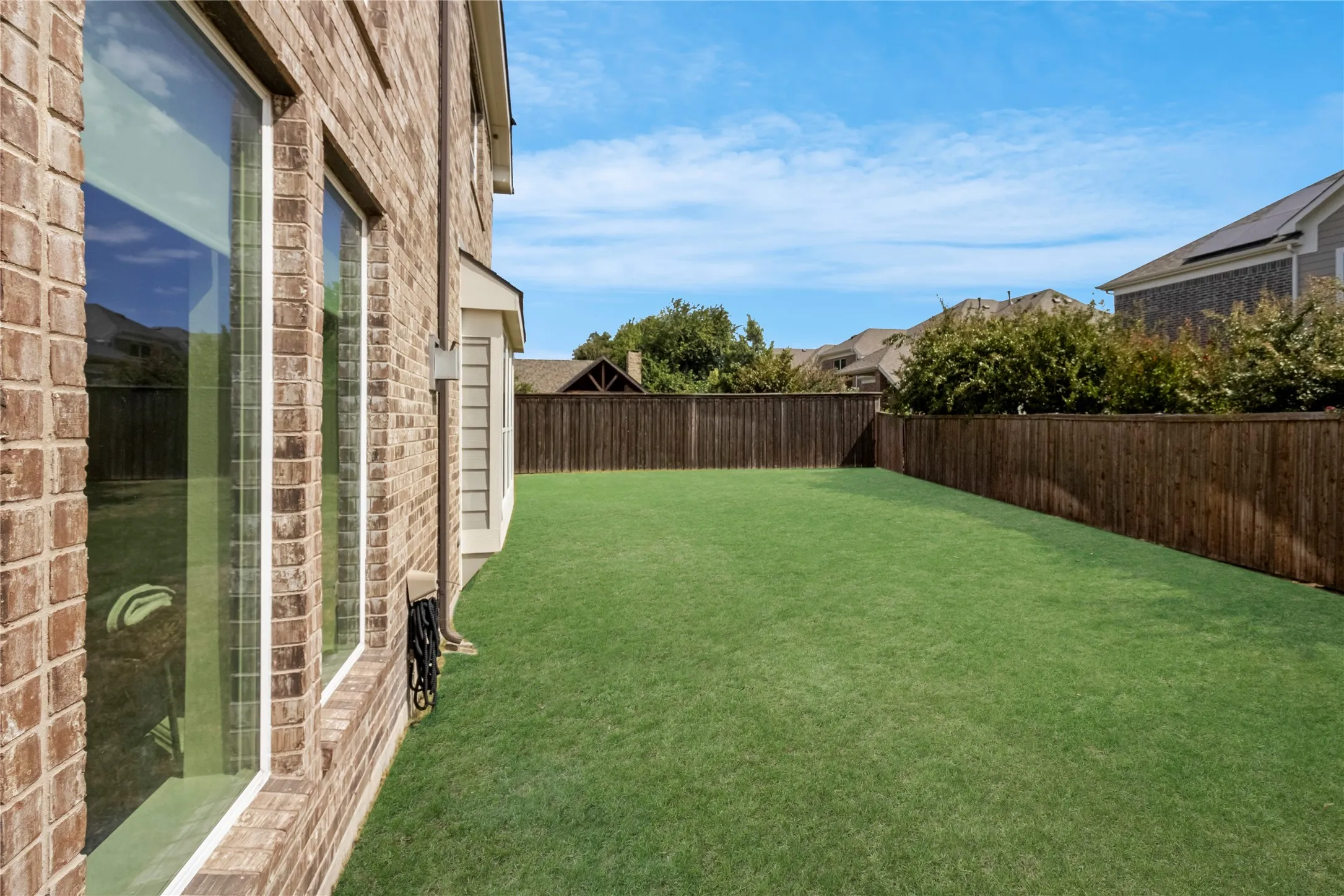 Single Family Residence For Sale in Collin County , 2000 Hopewell Drive, Allen, Texas 75013, 4 Bedroom, 4 Bathroom, 4 Garage spaces, 4,497 Sqft, built in 2017, mls#21363726, Real Estate Agent in Allen, Homes For Sale in Collin county, Homes For Sale in Allen, Realtor in Allen Texas, Real Estate Brokerage Independent Realty Texas, Luminita Cordes Realtor
