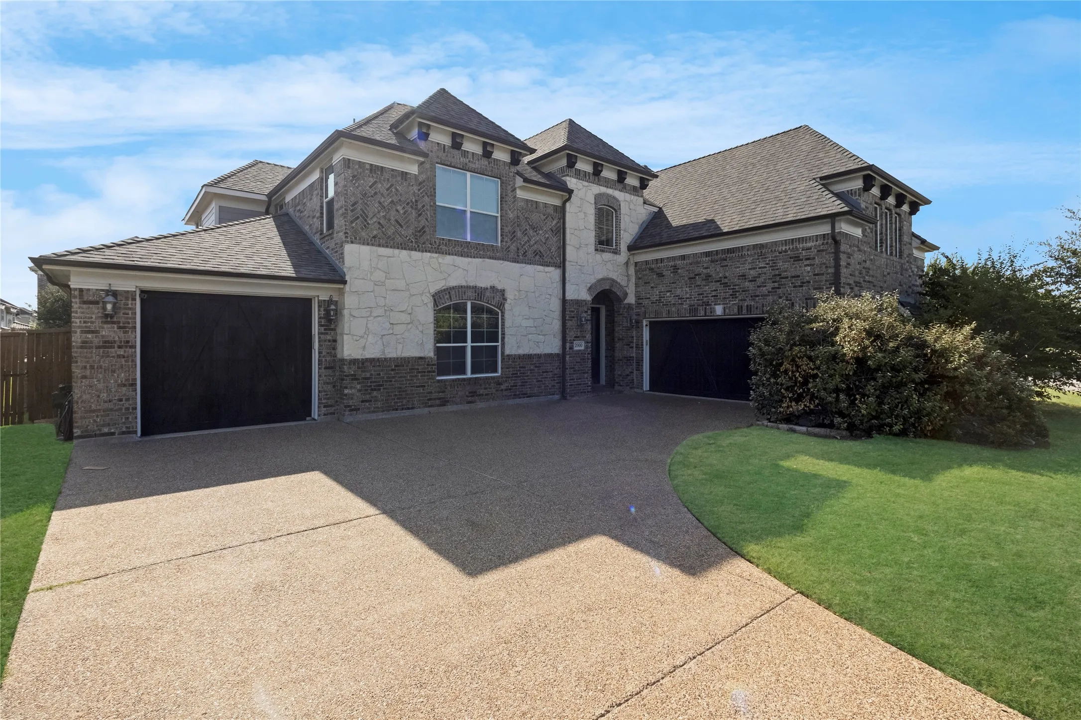 Single Family Residence For Sale in Collin County , 2000 Hopewell Drive, Allen, Texas 75013, 4 Bedroom, 4 Bathroom, 4 Garage spaces, 4,497 Sqft, built in 2017, mls#21363726, Real Estate Agent in Allen, Homes For Sale in Collin county, Homes For Sale in Allen, Realtor in Allen Texas, Real Estate Brokerage Independent Realty Texas, Luminita Cordes Realtor