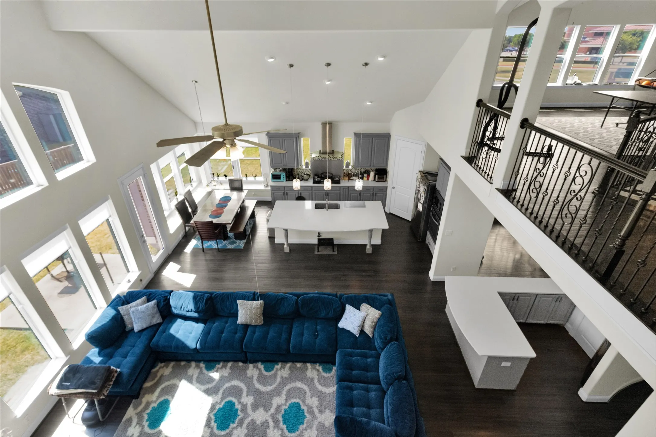 Single Family Residence For Sale in Collin County , 2000 Hopewell Drive, Allen, Texas 75013, 4 Bedroom, 4 Bathroom, 4 Garage spaces, 4,497 Sqft, built in 2017, mls#21363726, Real Estate Agent in Allen, Homes For Sale in Collin county, Homes For Sale in Allen, Realtor in Allen Texas, Real Estate Brokerage Independent Realty Texas, Luminita Cordes Realtor