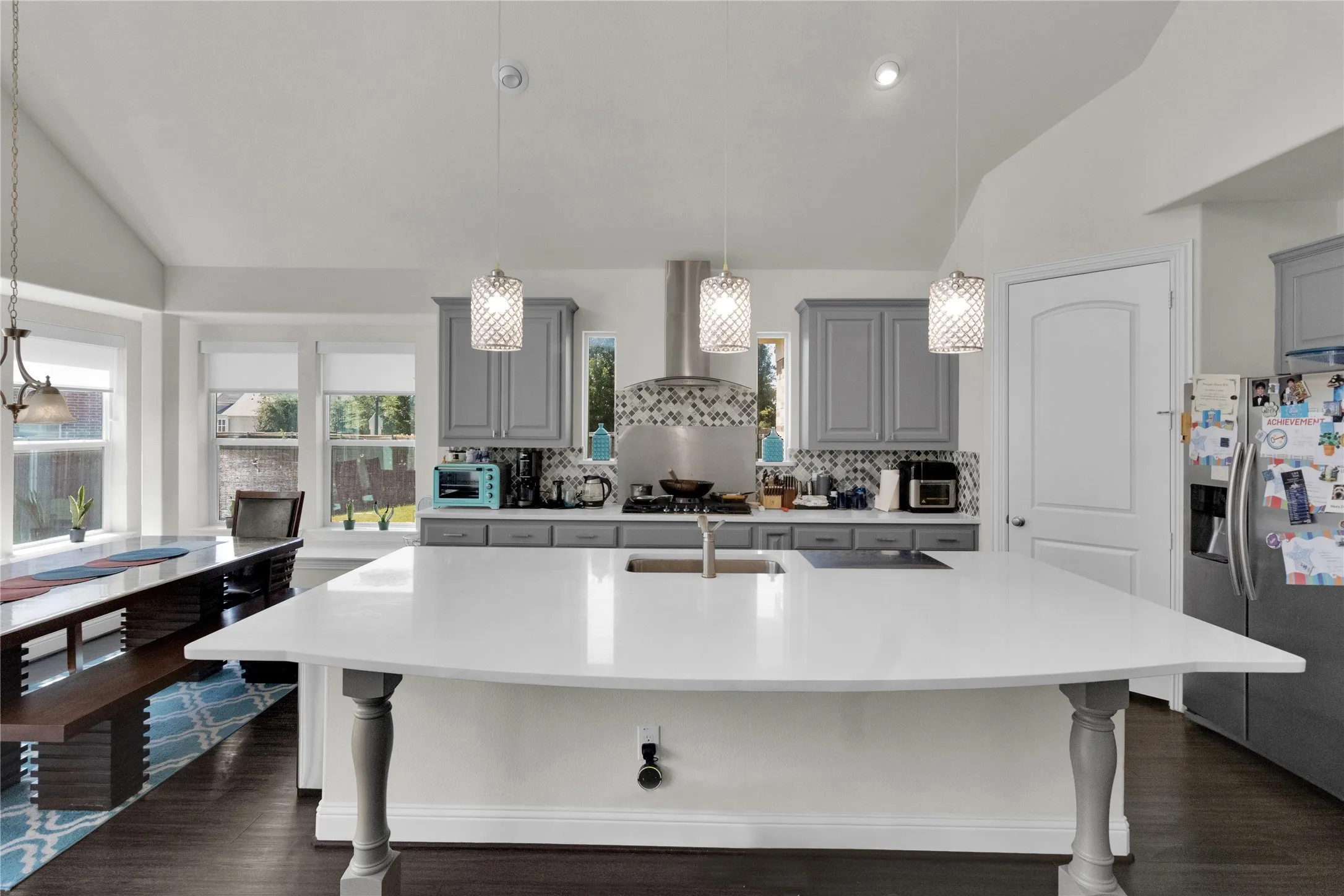 Single Family Residence For Sale in Collin County , 2000 Hopewell Drive, Allen, Texas 75013, 4 Bedroom, 4 Bathroom, 4 Garage spaces, 4,497 Sqft, built in 2017, mls#21363726, Real Estate Agent in Allen, Homes For Sale in Collin county, Homes For Sale in Allen, Realtor in Allen Texas, Real Estate Brokerage Independent Realty Texas, Luminita Cordes Realtor