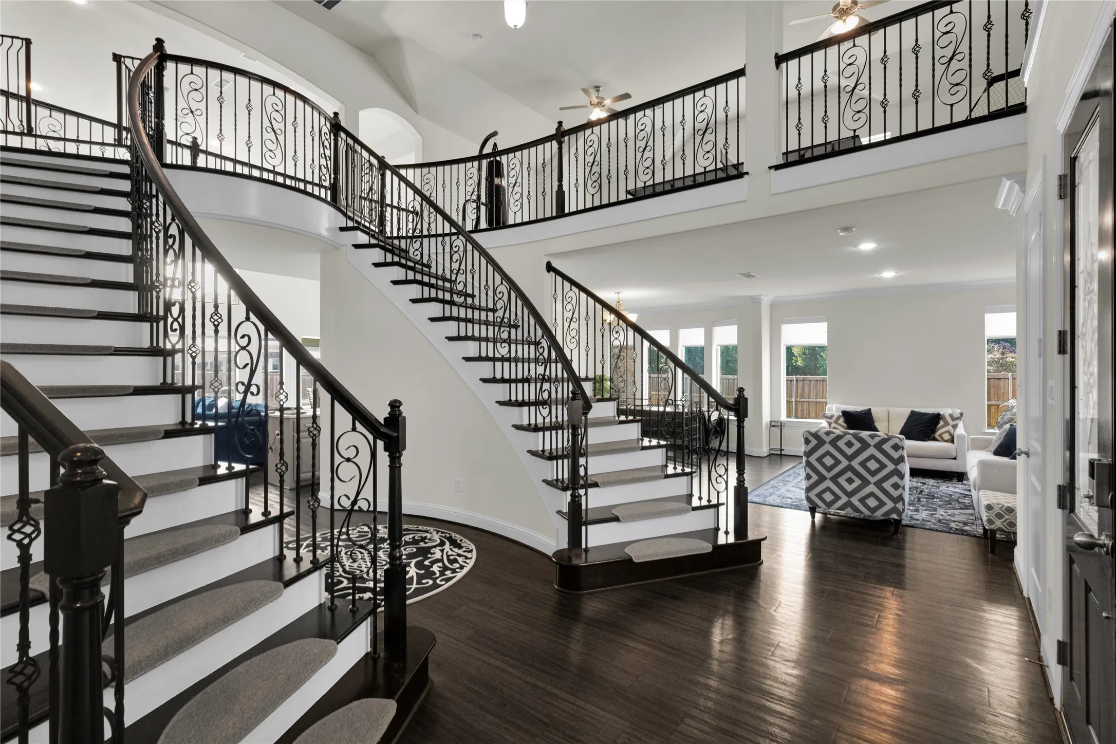 Single Family Residence For Sale in Collin County , 2000 Hopewell Drive, Allen, Texas 75013, 4 Bedroom, 4 Bathroom, 4 Garage spaces, 4,497 Sqft, built in 2017, mls#21363726, Real Estate Agent in Allen, Homes For Sale in Collin county, Homes For Sale in Allen, Realtor in Allen Texas, Real Estate Brokerage Independent Realty Texas, Luminita Cordes Realtor