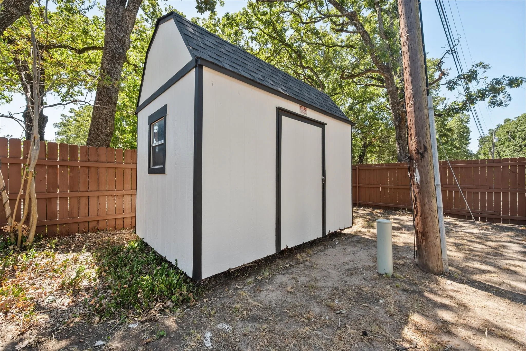 Single Family Residence For Sale in Navarro County , 904 Northwood, Corsicana, Texas 75110, 4 Bedroom, 2 Bathroom, Garage spaces, 2,265 Sqft, built in 1971, mls#21363445, Real Estate Agent in Corsicana, Homes For Sale in Navarro county, Homes For Sale in Corsicana, Realtor in Corsicana Texas, Real Estate Brokerage Independent Realty Texas, Luminita Cordes Realtor