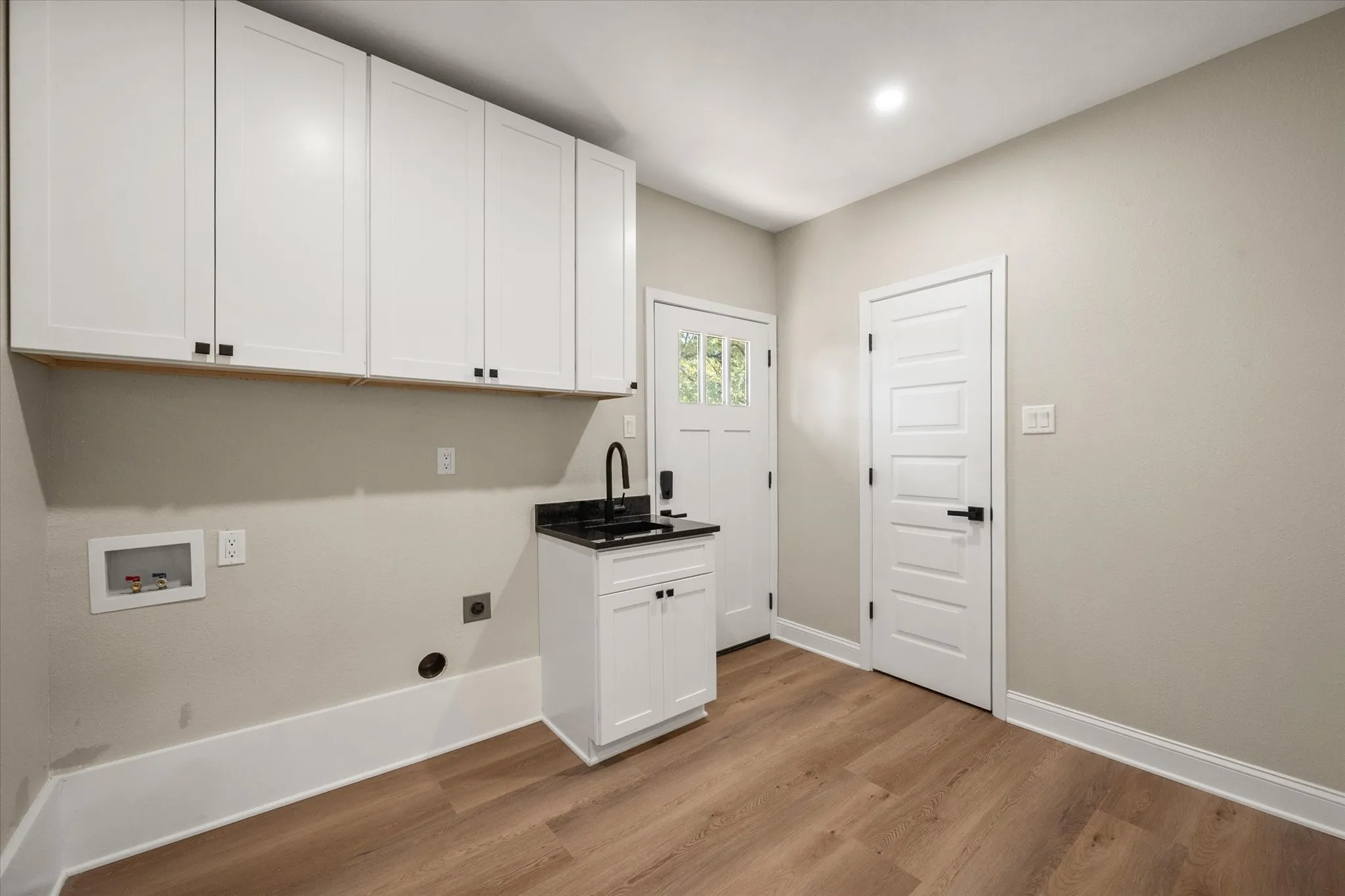 Single Family Residence For Sale in Navarro County , 904 Northwood, Corsicana, Texas 75110, 4 Bedroom, 2 Bathroom, Garage spaces, 2,265 Sqft, built in 1971, mls#21363445, Real Estate Agent in Corsicana, Homes For Sale in Navarro county, Homes For Sale in Corsicana, Realtor in Corsicana Texas, Real Estate Brokerage Independent Realty Texas, Luminita Cordes Realtor