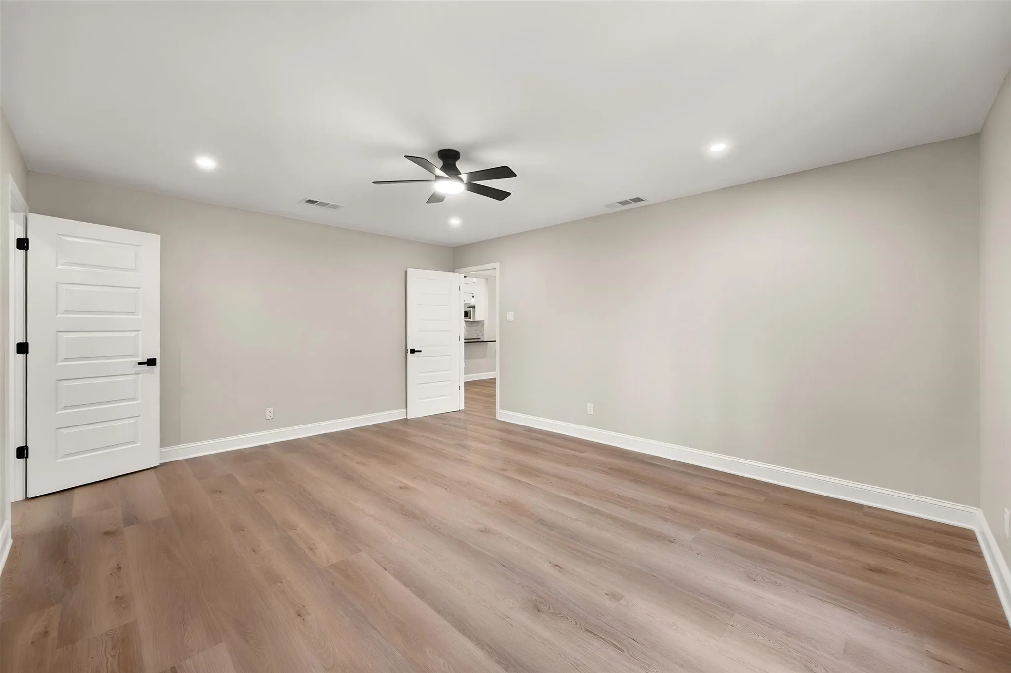Single Family Residence For Sale in Navarro County , 904 Northwood, Corsicana, Texas 75110, 4 Bedroom, 2 Bathroom, Garage spaces, 2,265 Sqft, built in 1971, mls#21363445, Real Estate Agent in Corsicana, Homes For Sale in Navarro county, Homes For Sale in Corsicana, Realtor in Corsicana Texas, Real Estate Brokerage Independent Realty Texas, Luminita Cordes Realtor