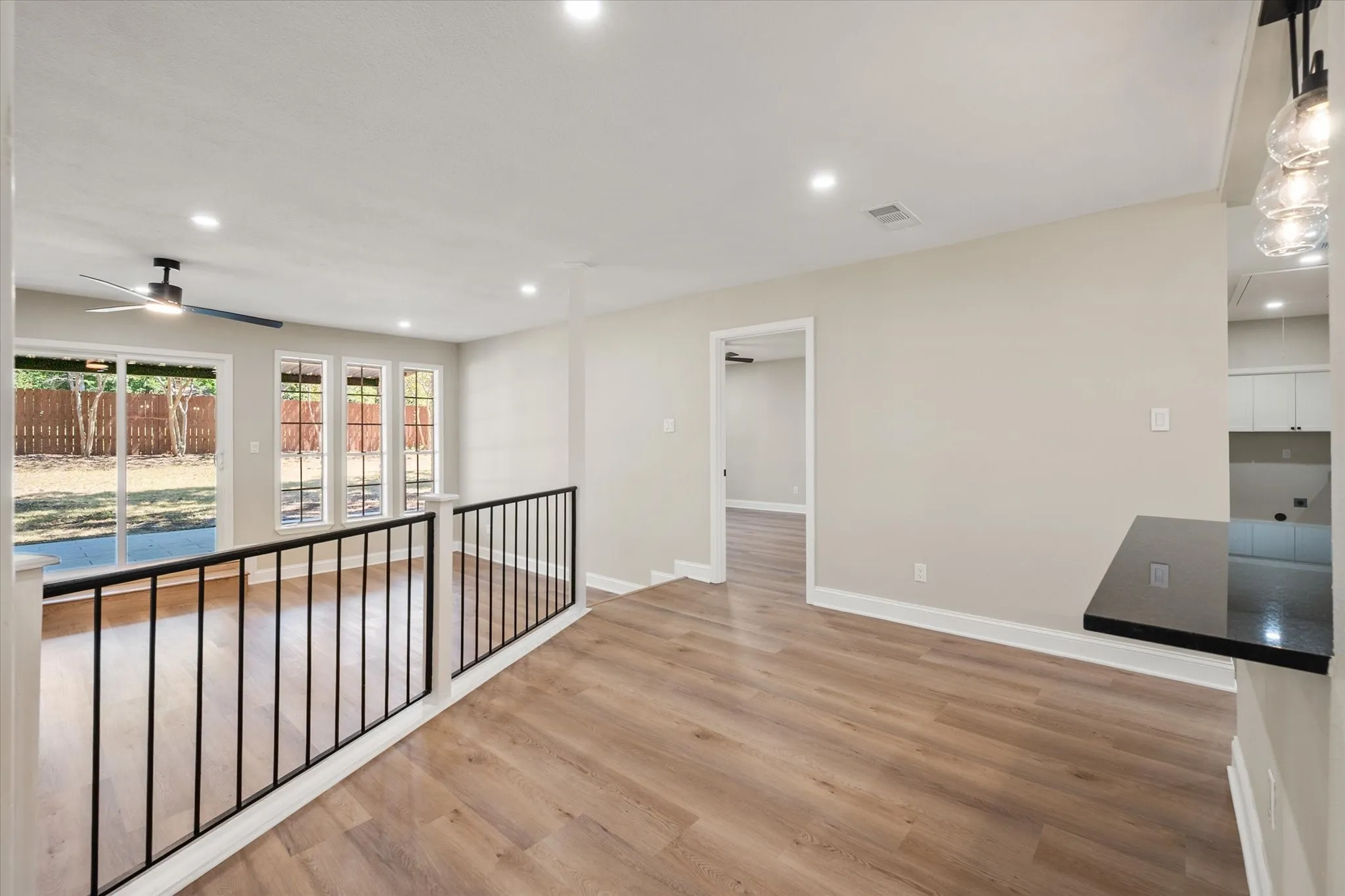 Single Family Residence For Sale in Navarro County , 904 Northwood, Corsicana, Texas 75110, 4 Bedroom, 2 Bathroom, Garage spaces, 2,265 Sqft, built in 1971, mls#21363445, Real Estate Agent in Corsicana, Homes For Sale in Navarro county, Homes For Sale in Corsicana, Realtor in Corsicana Texas, Real Estate Brokerage Independent Realty Texas, Luminita Cordes Realtor