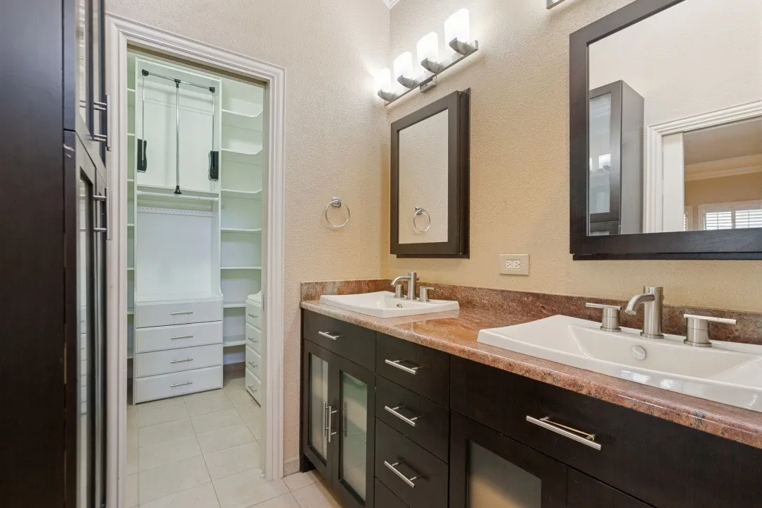 Single Family Residence For Rent in Dallas County , 2817 Big Oaks Drive, Garland, Texas 75044, 3 Bedroom, 2 Bathroom, 2 Garage spaces, 1,761 Sqft, built in 1986, mls#21365130, Real Estate Agent in Garland, Homes For Rent in Dallas county, Homes For Rent in Garland, Realtor in Garland Texas, Real Estate Brokerage Independent Realty Texas, Luminita Cordes Realtor