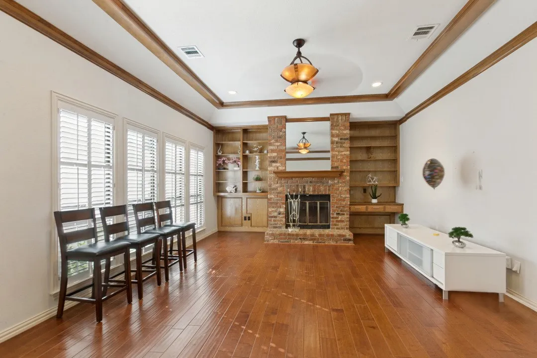 Single Family Residence For Rent in Dallas County , 2817 Big Oaks Drive, Garland, Texas 75044, 3 Bedroom, 2 Bathroom, 2 Garage spaces, 1,761 Sqft, built in 1986, mls#21365130, Real Estate Agent in Garland, Homes For Rent in Dallas county, Homes For Rent in Garland, Realtor in Garland Texas, Real Estate Brokerage Independent Realty Texas, Luminita Cordes Realtor