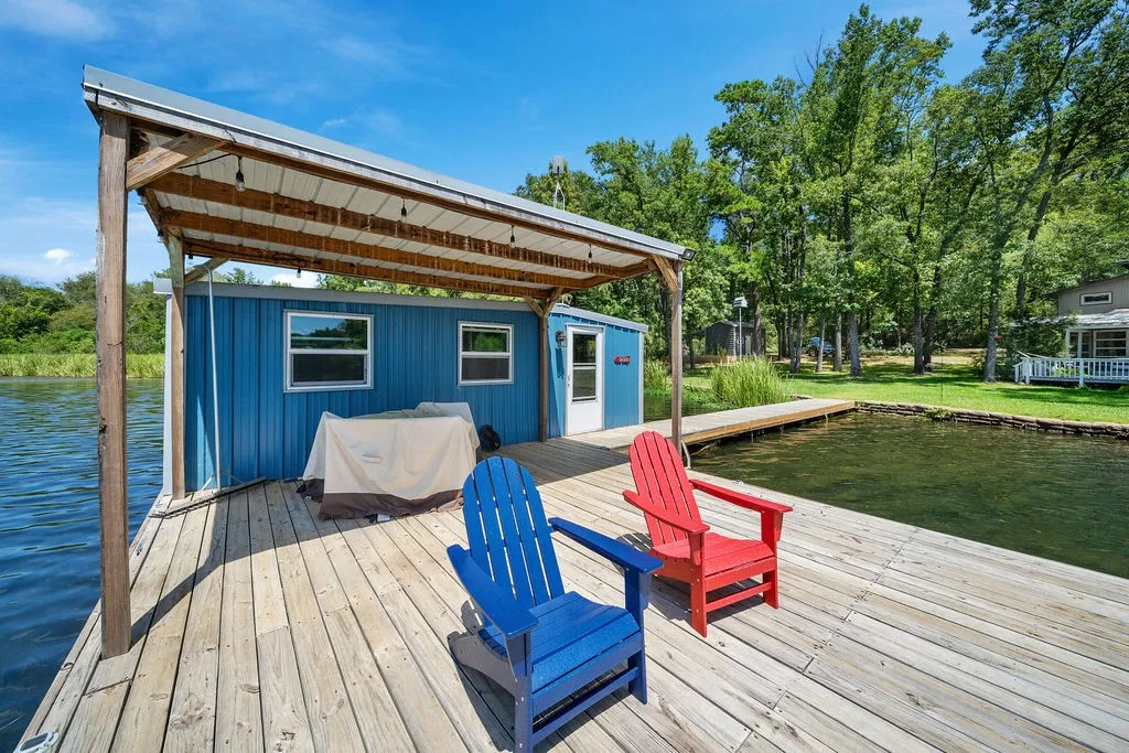 And Boathouse