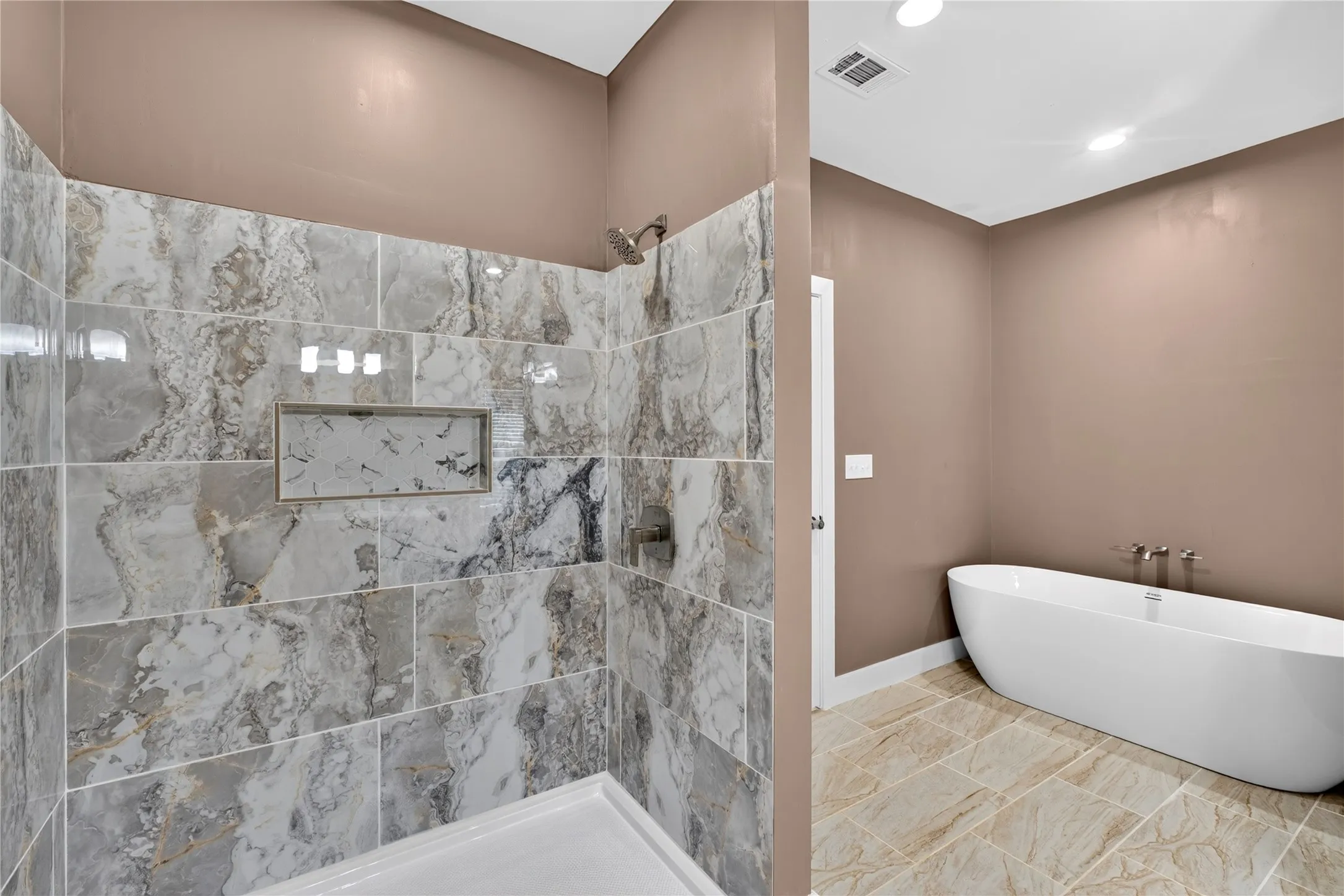 Single Family Residence For Sale in Cherokee County , 1439 CR 4209, Jacksonville, Texas 75766, 3 Bedroom, 2 Bathroom, Garage spaces, 1,464 Sqft, built in 2026, mls#21365134, Real Estate Agent in Jacksonville, Homes For Sale in Cherokee county, Homes For Sale in Jacksonville, Realtor in Jacksonville Texas, Real Estate Brokerage Independent Realty Texas, Luminita Cordes Realtor