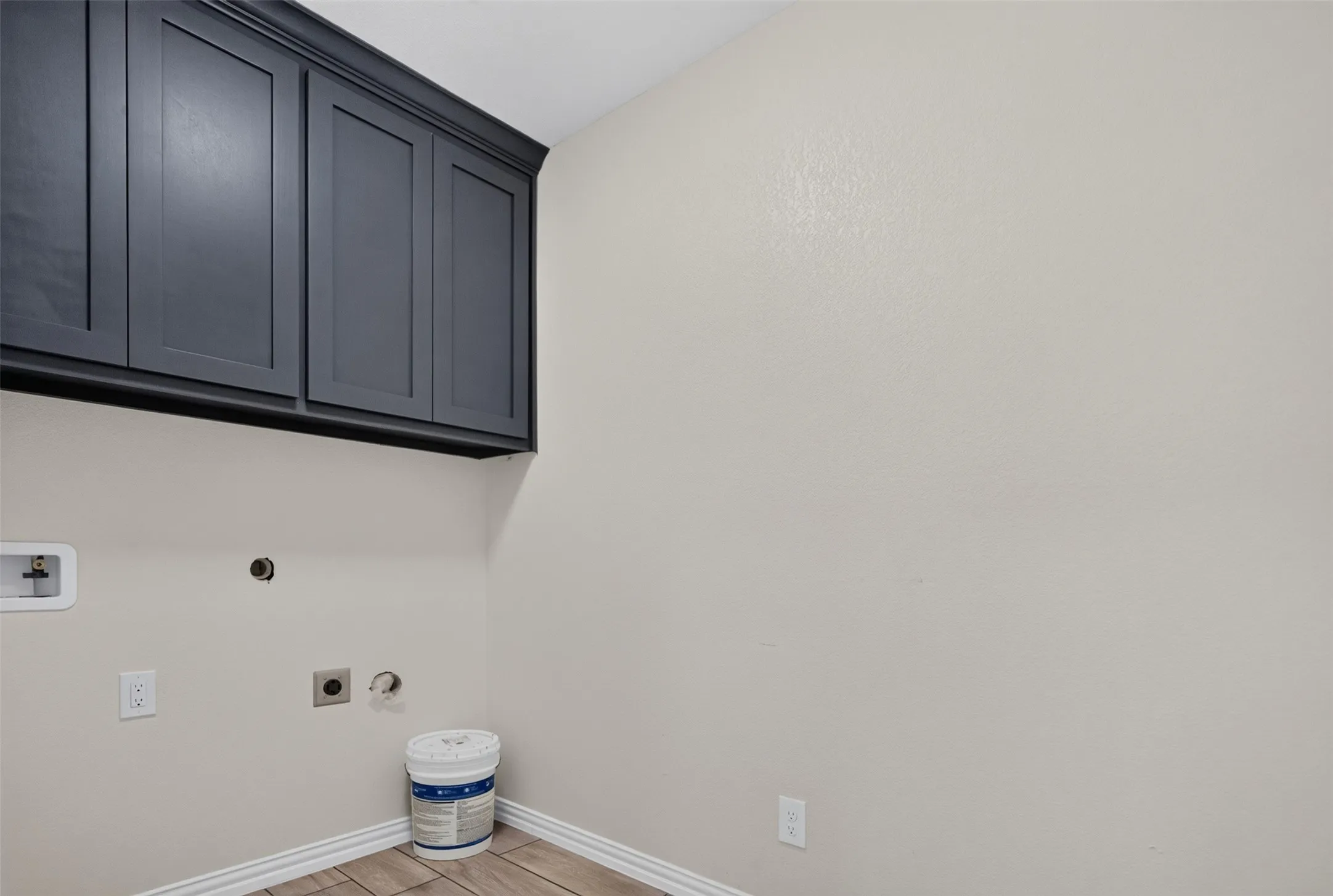 Single Family Residence For Sale in Tarrant County , 4478 Wilhelm Street, Fort Worth, Texas 76119, 4 Bedroom, 3 Bathroom, Garage spaces, 1,820 Sqft, built in 1961, mls#21365140, Real Estate Agent in Fort Worth, Homes For Sale in Tarrant county, Homes For Sale in Fort Worth, Realtor in Fort Worth Texas, Real Estate Brokerage Independent Realty Texas, Luminita Cordes Realtor