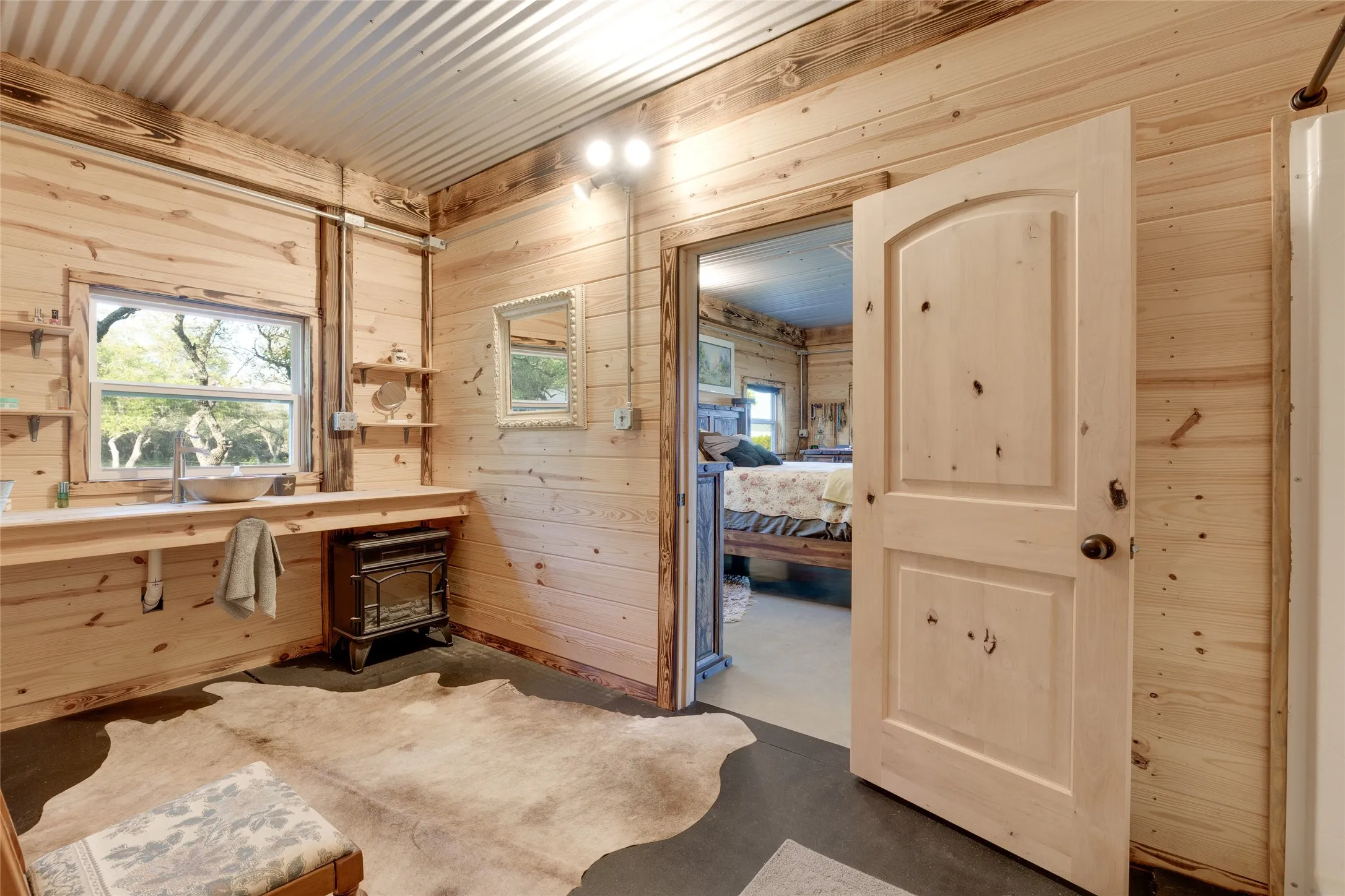 Farm For Sale in Lampasas County , 1261 Park Road, Lampasas, Texas 76550, 2 Bedroom, 3 Bathroom, Garage spaces, 2,048 Sqft, built in 2021, Price $850,000, mls#21365116, Real Estate Agent in Lampasas, Homes For Sale in Lampasas county, Homes For Sale in Lampasas, Realtor in Lampasas Texas, Real Estate Brokerage Independent Realty Texas, Luminita Cordes Realtor