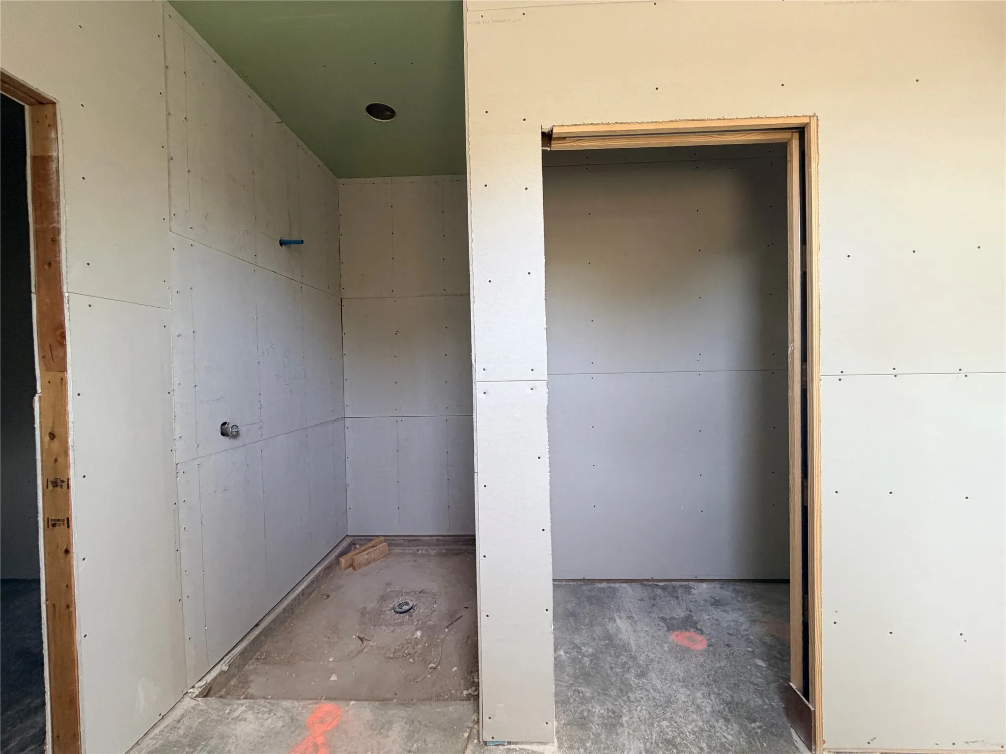 Single Family Residence For Sale in Parker County , TBD 12 Thompson Road, Weatherford, Texas 76087, 3 Bedroom, 3 Bathroom, 2 Garage spaces, 2,105 Sqft, built in 2026, mls#21355359, Real Estate Agent in Weatherford, Homes For Sale in Parker county, Homes For Sale in Weatherford, Realtor in Weatherford Texas, Real Estate Brokerage Independent Realty Texas, Luminita Cordes Realtor