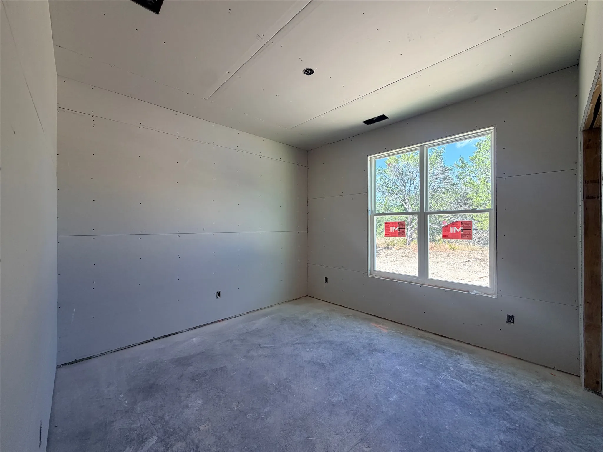 Single Family Residence For Sale in Parker County , TBD 12 Thompson Road, Weatherford, Texas 76087, 3 Bedroom, 3 Bathroom, 2 Garage spaces, 2,105 Sqft, built in 2026, mls#21355359, Real Estate Agent in Weatherford, Homes For Sale in Parker county, Homes For Sale in Weatherford, Realtor in Weatherford Texas, Real Estate Brokerage Independent Realty Texas, Luminita Cordes Realtor