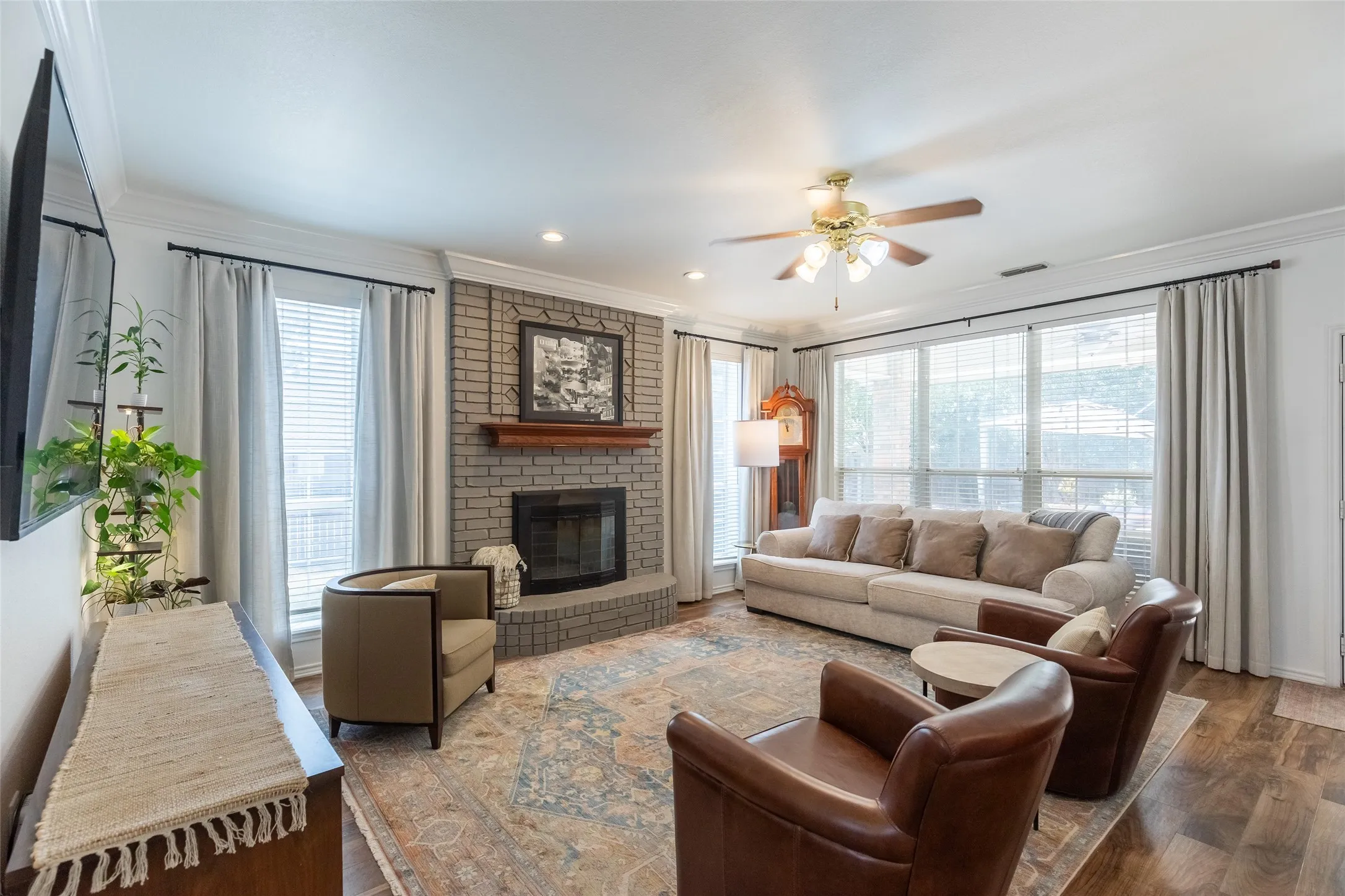 Single Family Residence For Sale in Taylor County , 3525 Riomar Court, Abilene, Texas 79606, 4 Bedroom, 4 Bathroom, 2 Garage spaces, 2,321 Sqft, built in 1995, mls#21365142, Real Estate Agent in Abilene, Homes For Sale in Taylor county, Homes For Sale in Abilene, Realtor in Abilene Texas, Real Estate Brokerage Independent Realty Texas, Luminita Cordes Realtor