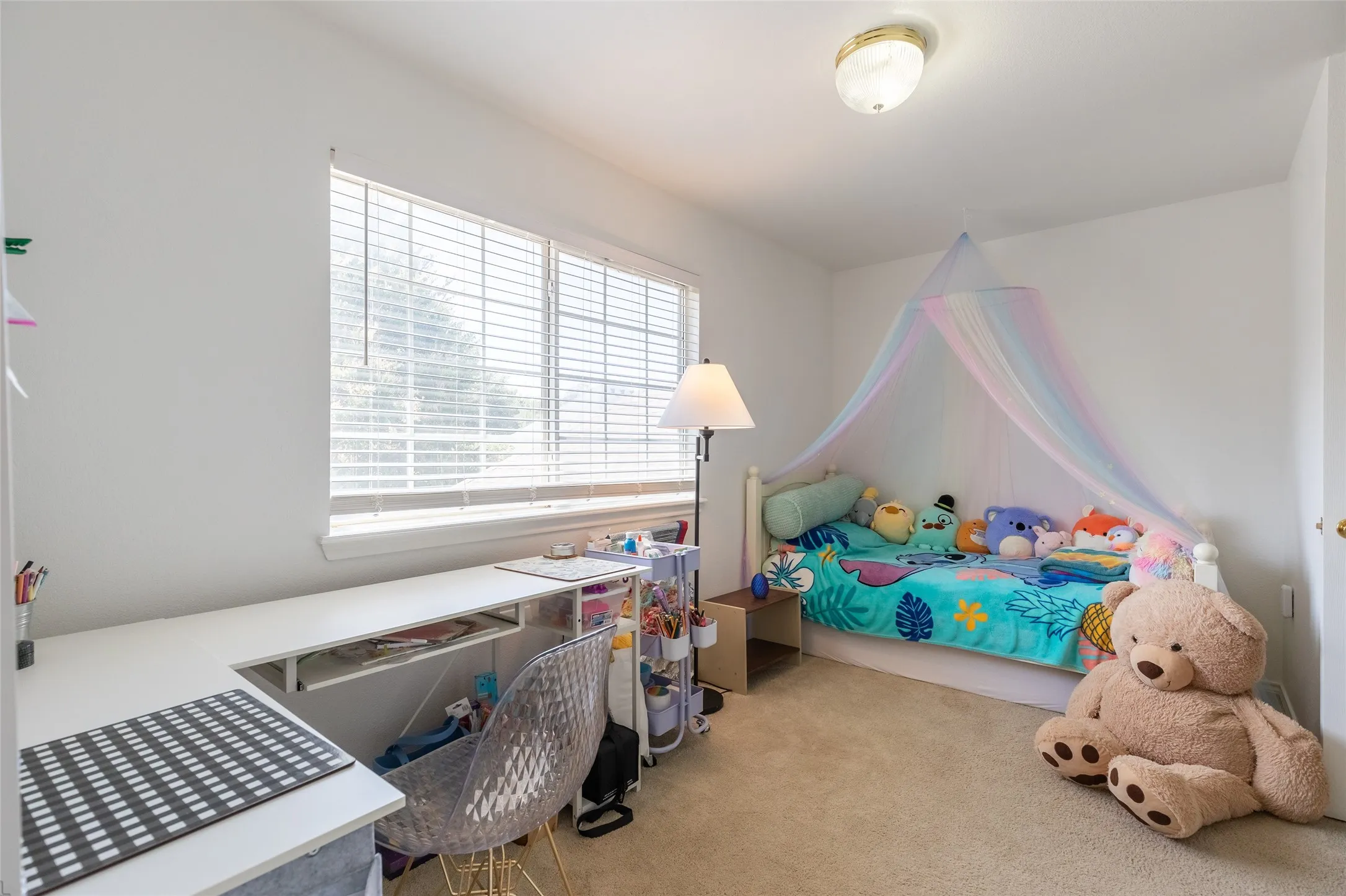 Single Family Residence For Sale in Taylor County , 3525 Riomar Court, Abilene, Texas 79606, 4 Bedroom, 4 Bathroom, 2 Garage spaces, 2,321 Sqft, built in 1995, mls#21365142, Real Estate Agent in Abilene, Homes For Sale in Taylor county, Homes For Sale in Abilene, Realtor in Abilene Texas, Real Estate Brokerage Independent Realty Texas, Luminita Cordes Realtor