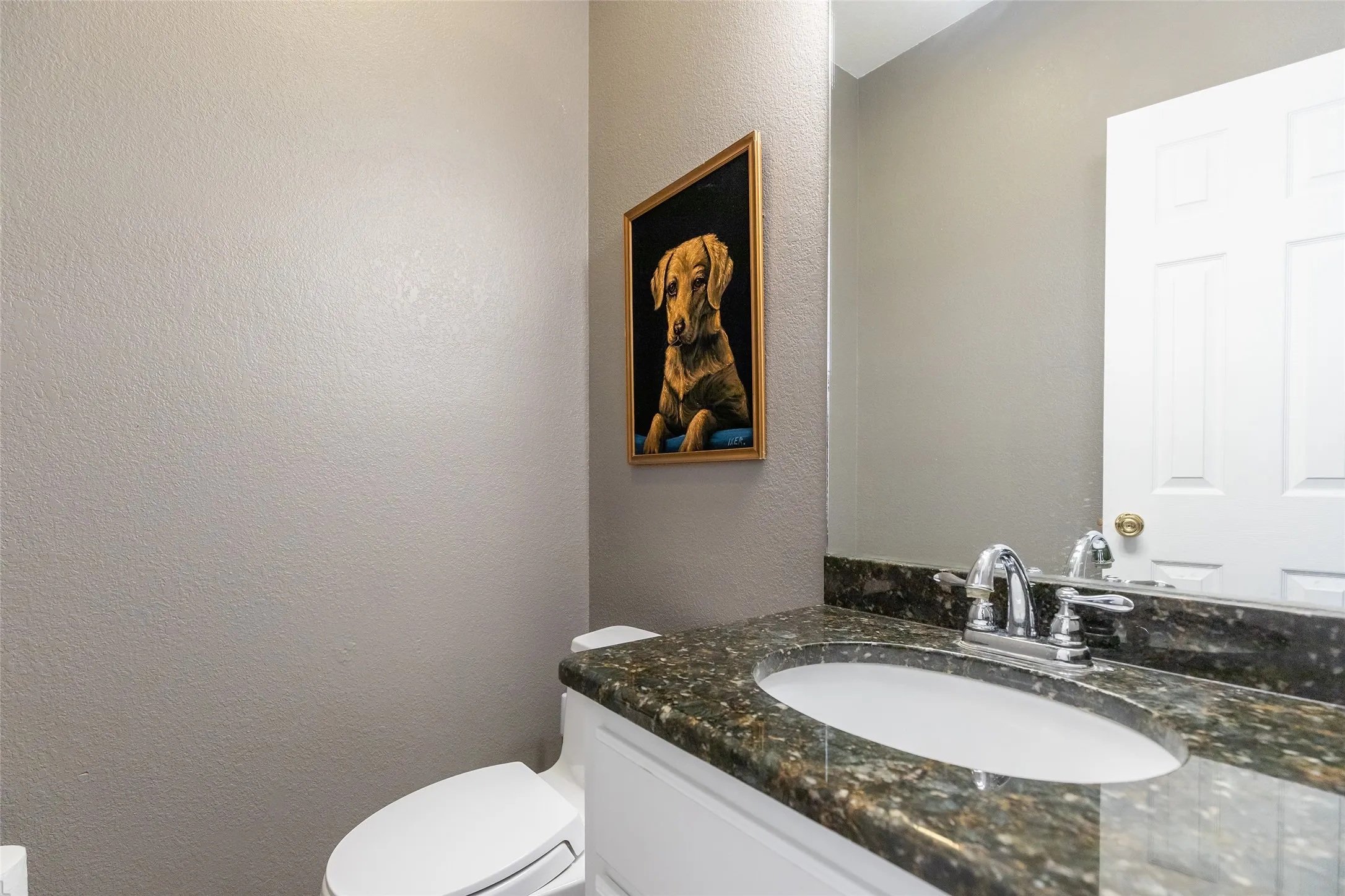 Single Family Residence For Sale in Taylor County , 3525 Riomar Court, Abilene, Texas 79606, 4 Bedroom, 4 Bathroom, 2 Garage spaces, 2,321 Sqft, built in 1995, mls#21365142, Real Estate Agent in Abilene, Homes For Sale in Taylor county, Homes For Sale in Abilene, Realtor in Abilene Texas, Real Estate Brokerage Independent Realty Texas, Luminita Cordes Realtor