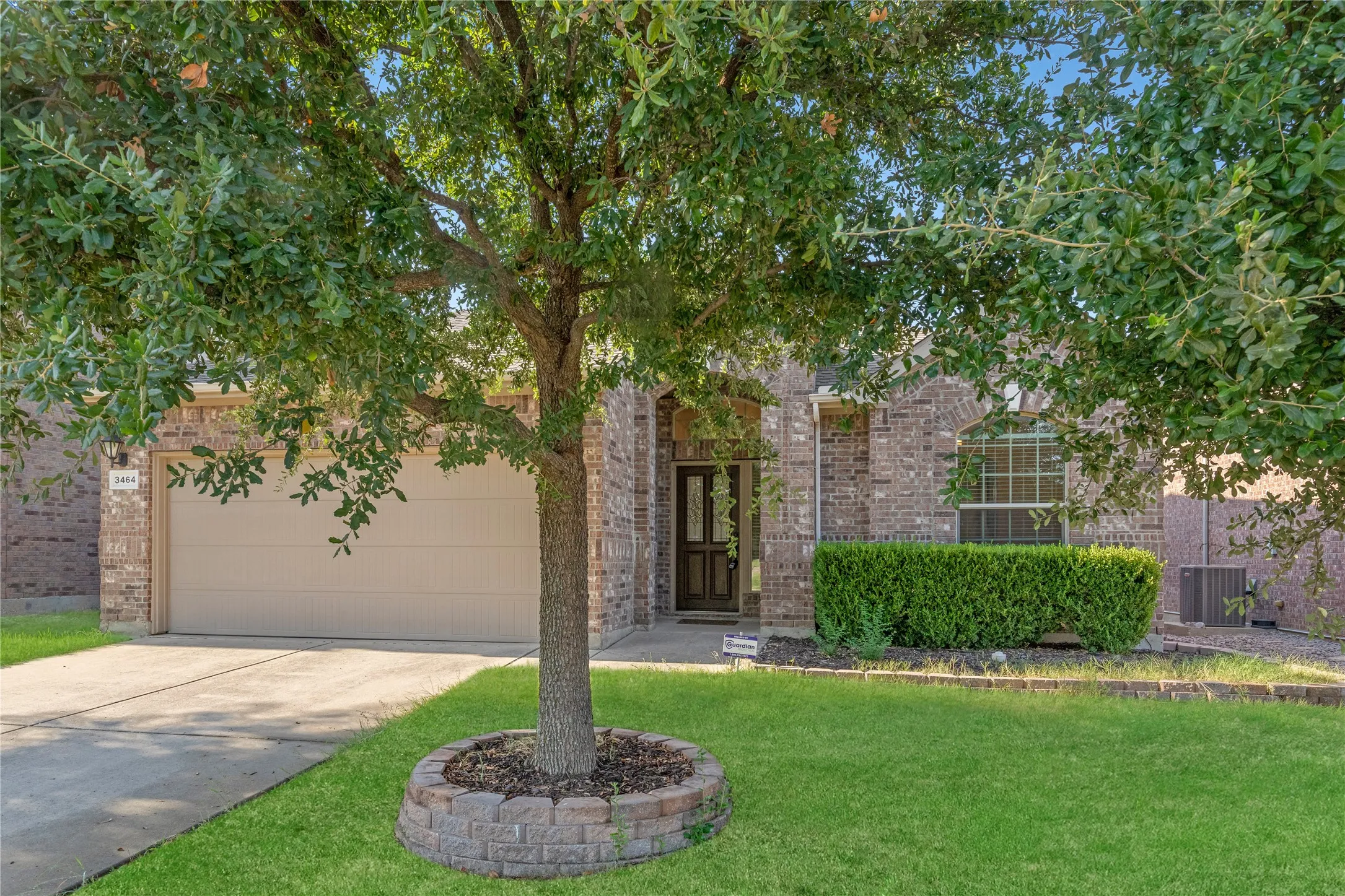 Single Family Residence For Rent in Tarrant County , 3464 Twin Pines Drive, Fort Worth, Texas 76244, 3 Bedroom, 2 Bathroom, 2 Garage spaces, 1,875 Sqft, built in 2010, mls#21362681, Real Estate Agent in Fort Worth, Homes For Rent in Tarrant county, Homes For Rent in Fort Worth, Realtor in Fort Worth Texas, Real Estate Brokerage Independent Realty Texas, Luminita Cordes Realtor