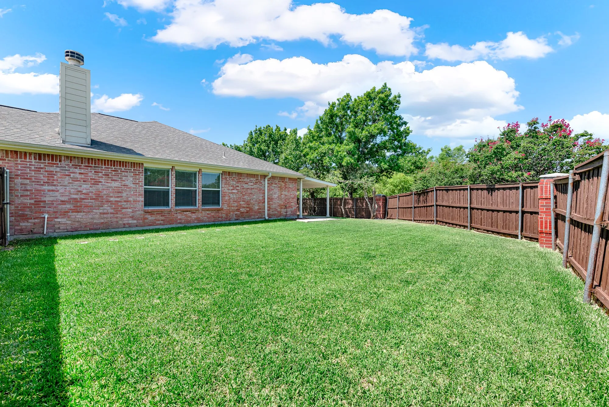 Single Family Residence For Rent in Collin County , 523 Robinwood Road, Wylie, Texas 75098, 3 Bedroom, 2 Bathroom, 2 Garage spaces, 1,268 Sqft, built in 2004, mls#21362364, Real Estate Agent in Wylie, Homes For Rent in Collin county, Homes For Rent in Wylie, Realtor in Wylie Texas, Real Estate Brokerage Independent Realty Texas, Luminita Cordes Realtor