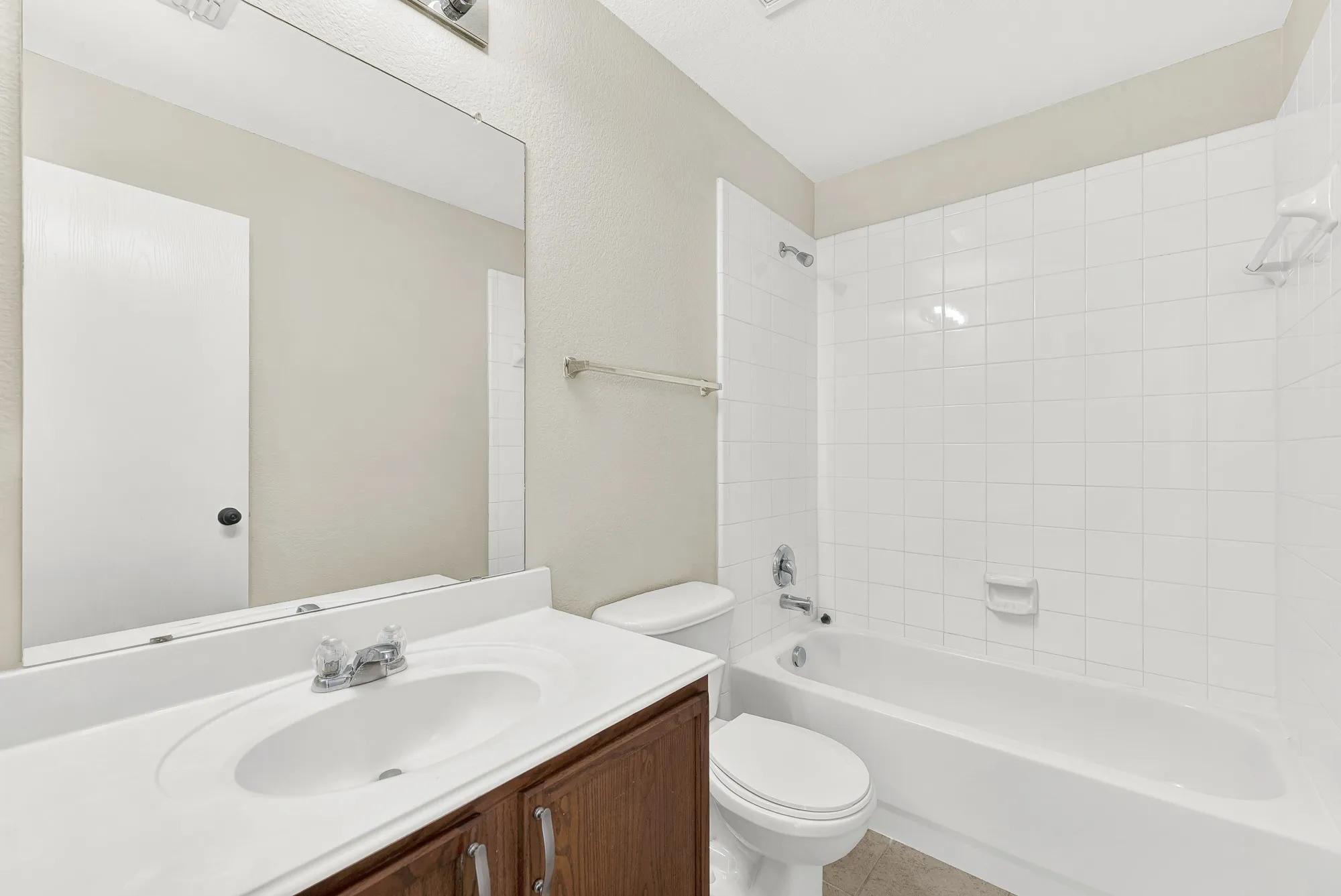 Single Family Residence For Rent in Collin County , 523 Robinwood Road, Wylie, Texas 75098, 3 Bedroom, 2 Bathroom, 2 Garage spaces, 1,268 Sqft, built in 2004, mls#21362364, Real Estate Agent in Wylie, Homes For Rent in Collin county, Homes For Rent in Wylie, Realtor in Wylie Texas, Real Estate Brokerage Independent Realty Texas, Luminita Cordes Realtor