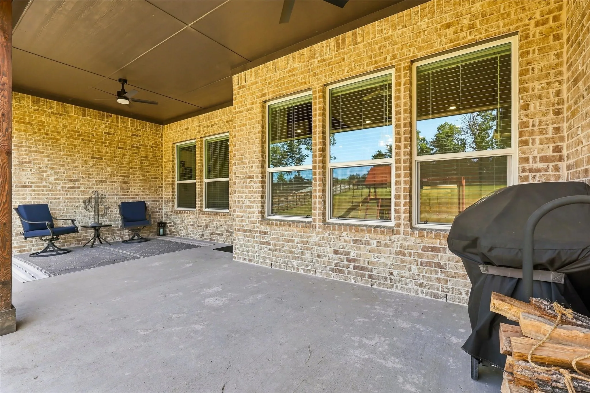 Single Family Residence For Sale in Grayson County , 3525 Lariat Trail, Van Alstyne, Texas 75495, 4 Bedroom, 3 Bathroom, 3 Garage spaces, 2,747 Sqft, built in 2025, mls#21362933, Real Estate Agent in Van Alstyne, Homes For Sale in Grayson county, Homes For Sale in Van Alstyne, Realtor in Van Alstyne Texas, Real Estate Brokerage Independent Realty Texas, Luminita Cordes Realtor