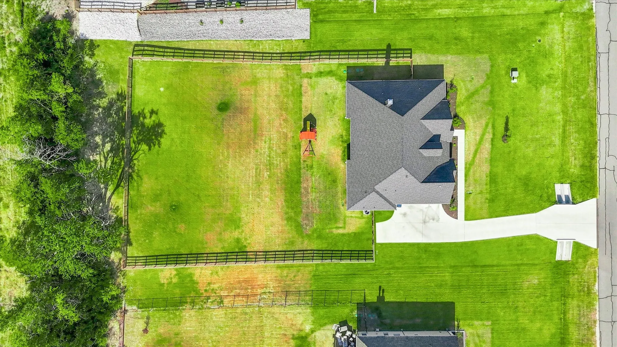 Single Family Residence For Sale in Grayson County , 3525 Lariat Trail, Van Alstyne, Texas 75495, 4 Bedroom, 3 Bathroom, 3 Garage spaces, 2,747 Sqft, built in 2025, mls#21362933, Real Estate Agent in Van Alstyne, Homes For Sale in Grayson county, Homes For Sale in Van Alstyne, Realtor in Van Alstyne Texas, Real Estate Brokerage Independent Realty Texas, Luminita Cordes Realtor