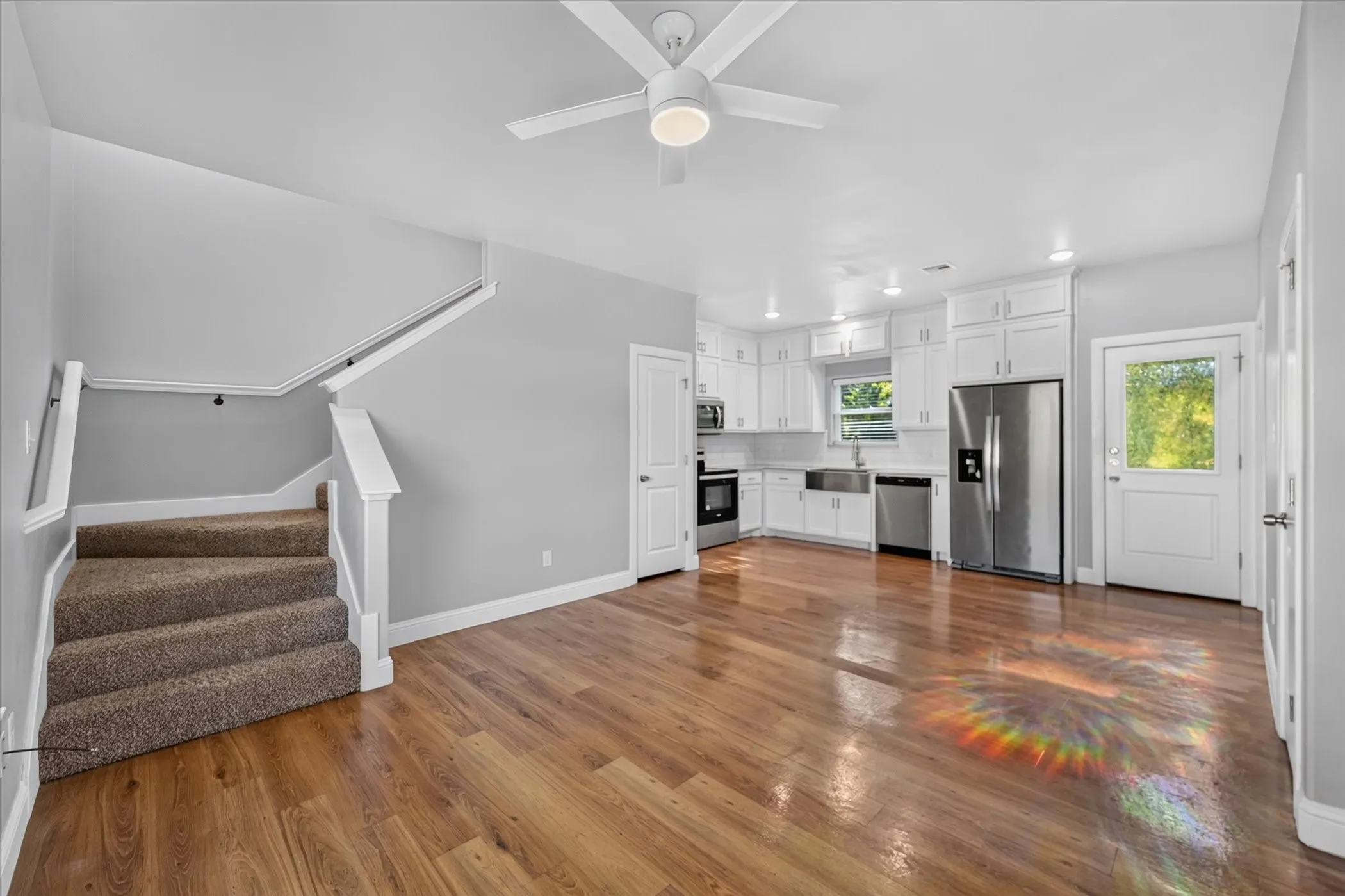 Duplex For Rent in Grayson County , 990 W 6th Avenue 992, Denison, Texas 75021, 2 Bedroom, 2 Bathroom, Garage spaces, 1,062 Sqft, built in 2022, mls#21363275, Real Estate Agent in Denison, Homes For Rent in Grayson county, Homes For Rent in Denison, Realtor in Denison Texas, Real Estate Brokerage Independent Realty Texas, Luminita Cordes Realtor