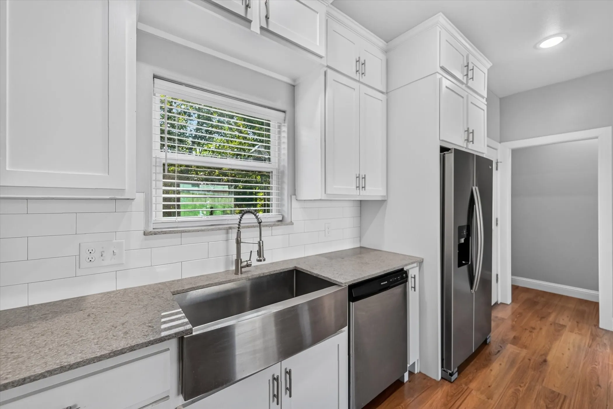 Duplex For Rent in Grayson County , 990 W 6th Avenue 992, Denison, Texas 75021, 2 Bedroom, 2 Bathroom, Garage spaces, 1,062 Sqft, built in 2022, mls#21363275, Real Estate Agent in Denison, Homes For Rent in Grayson county, Homes For Rent in Denison, Realtor in Denison Texas, Real Estate Brokerage Independent Realty Texas, Luminita Cordes Realtor