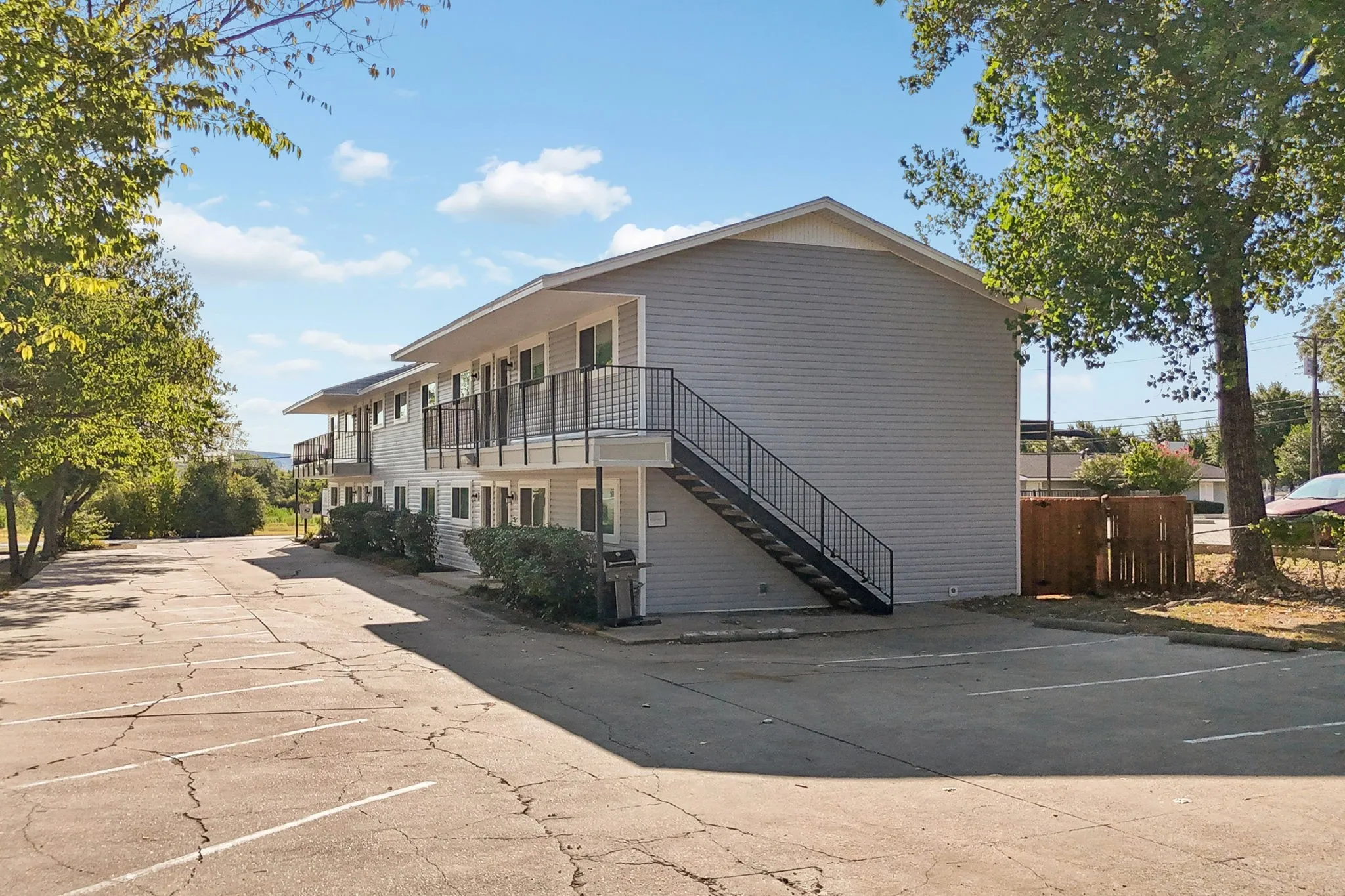 For Sale in Tarrant County , 1006 Thannisch Drive, Arlington, Texas 76011, 8 Bedroom, 8 Bathroom, Garage spaces, 0 Sqft, built in 1972, mls#21340384, Real Estate Agent in Arlington, Homes For Sale in Tarrant county, Homes For Sale in Arlington, Realtor in Arlington Texas, Real Estate Brokerage Independent Realty Texas, Luminita Cordes Realtor
