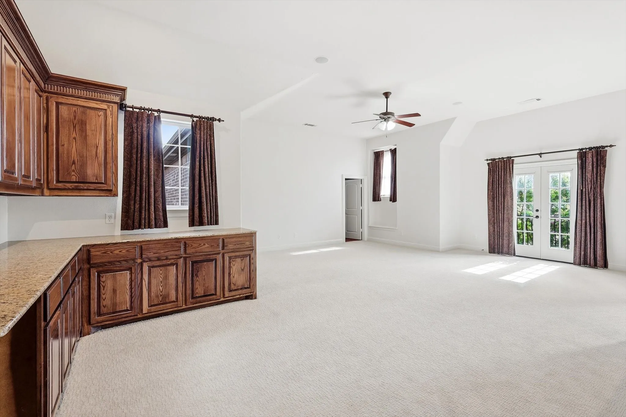 Single Family Residence For Sale in Tarrant County , 420 Silverado Trail, Keller, Texas 76248, 4 Bedroom, 4 Bathroom, 3 Garage spaces, 4,471 Sqft, built in 2008, mls#21365161, Real Estate Agent in Keller, Homes For Sale in Tarrant county, Homes For Sale in Keller, Realtor in Keller Texas, Real Estate Brokerage Independent Realty Texas, Luminita Cordes Realtor